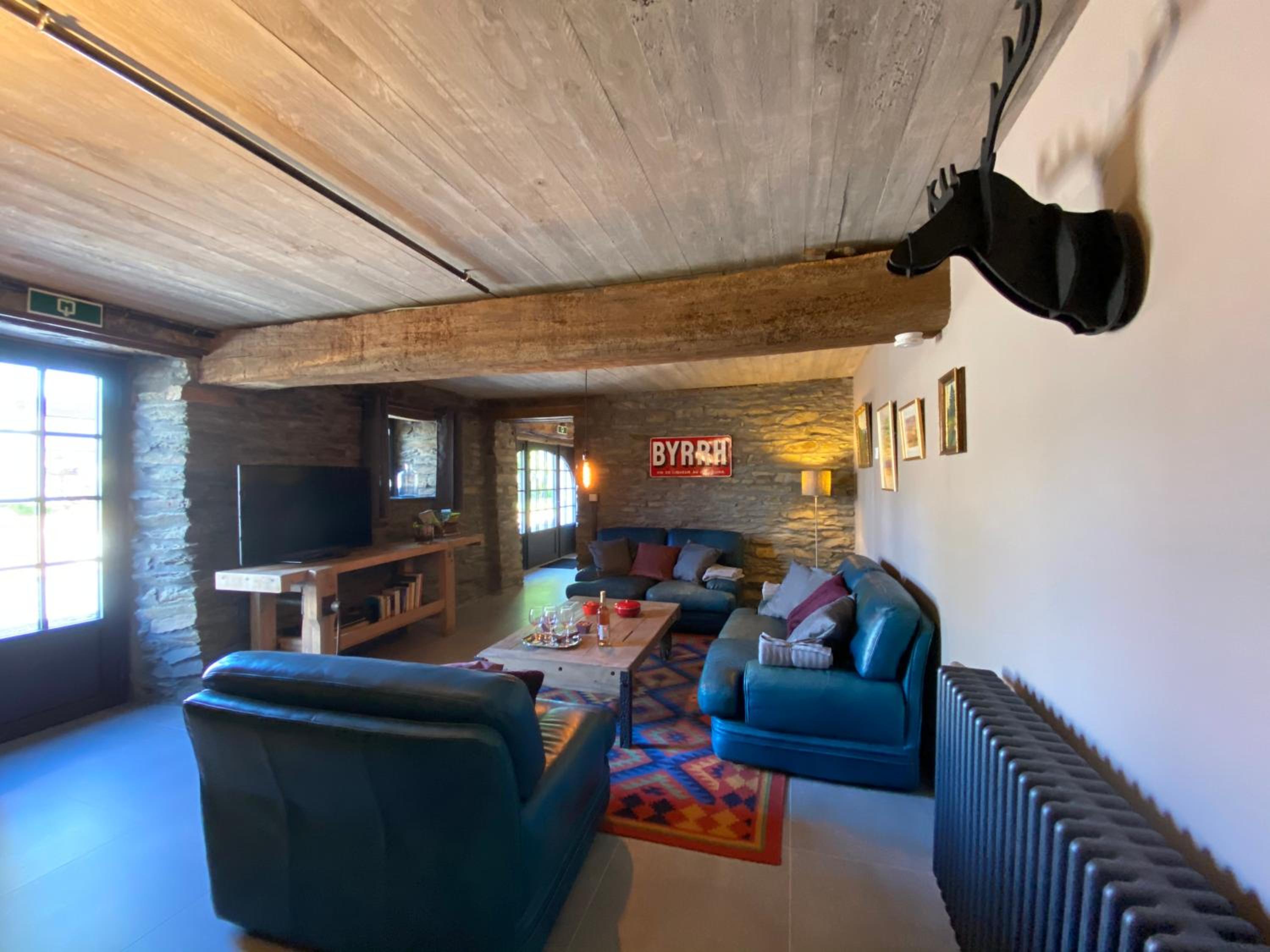 Le Scailleteux - Gîte de charme clôturé, accès à la rivière