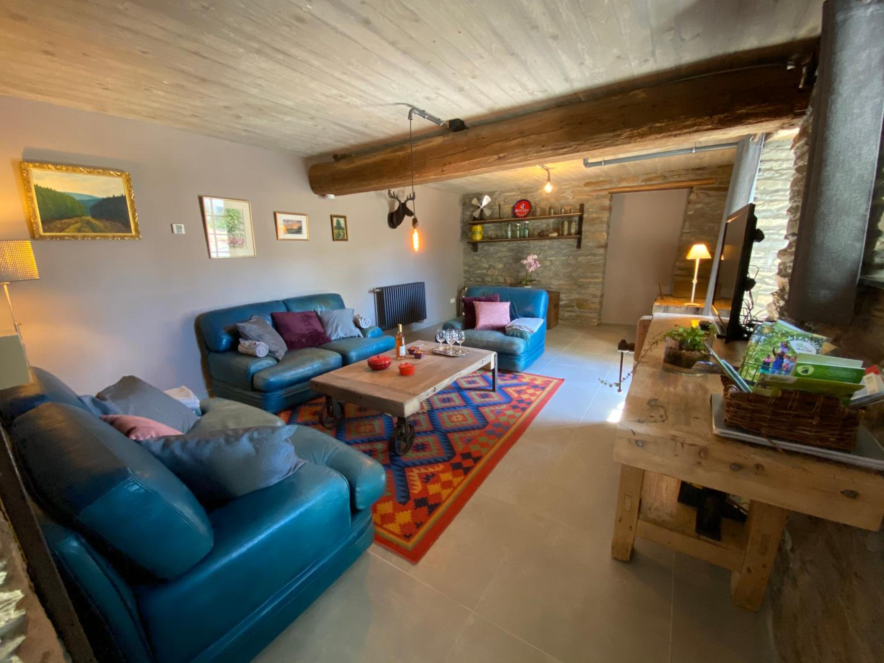 Le Scailleteux - Gîte de charme clôturé, accès à la rivière