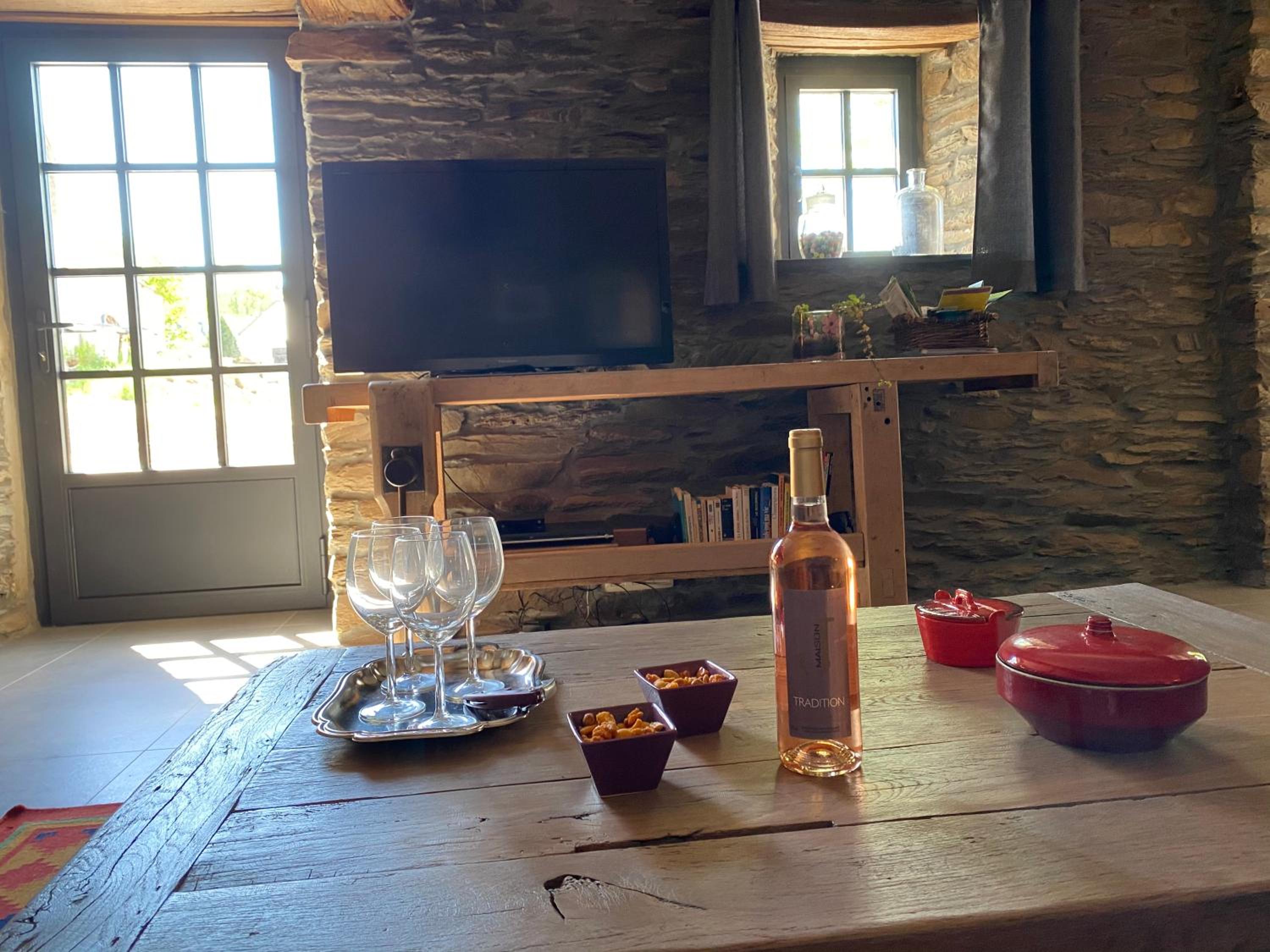 Le Scailleteux - Gîte de charme clôturé, accès à la rivière