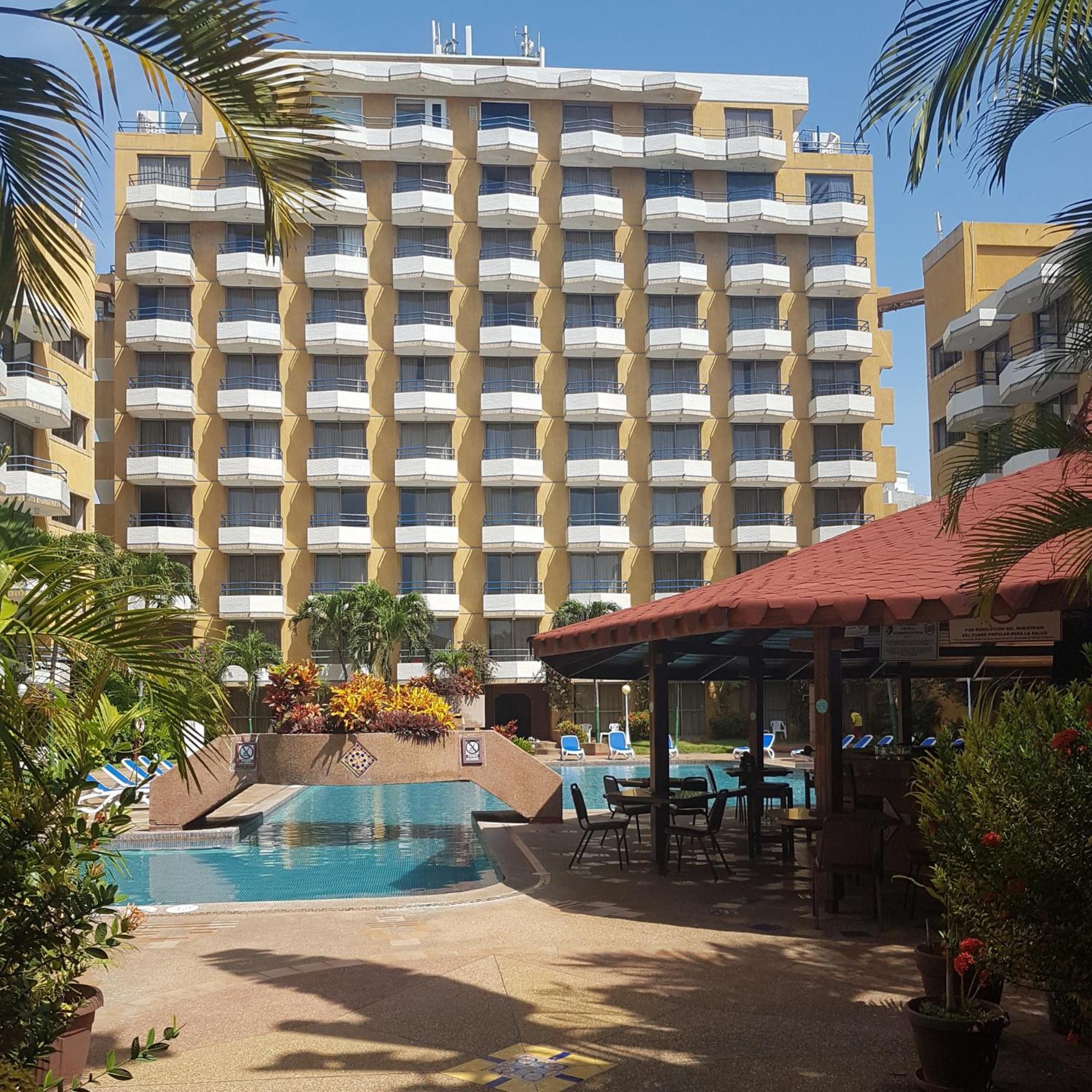 Hotel Margarita Dynasty - Photo 8