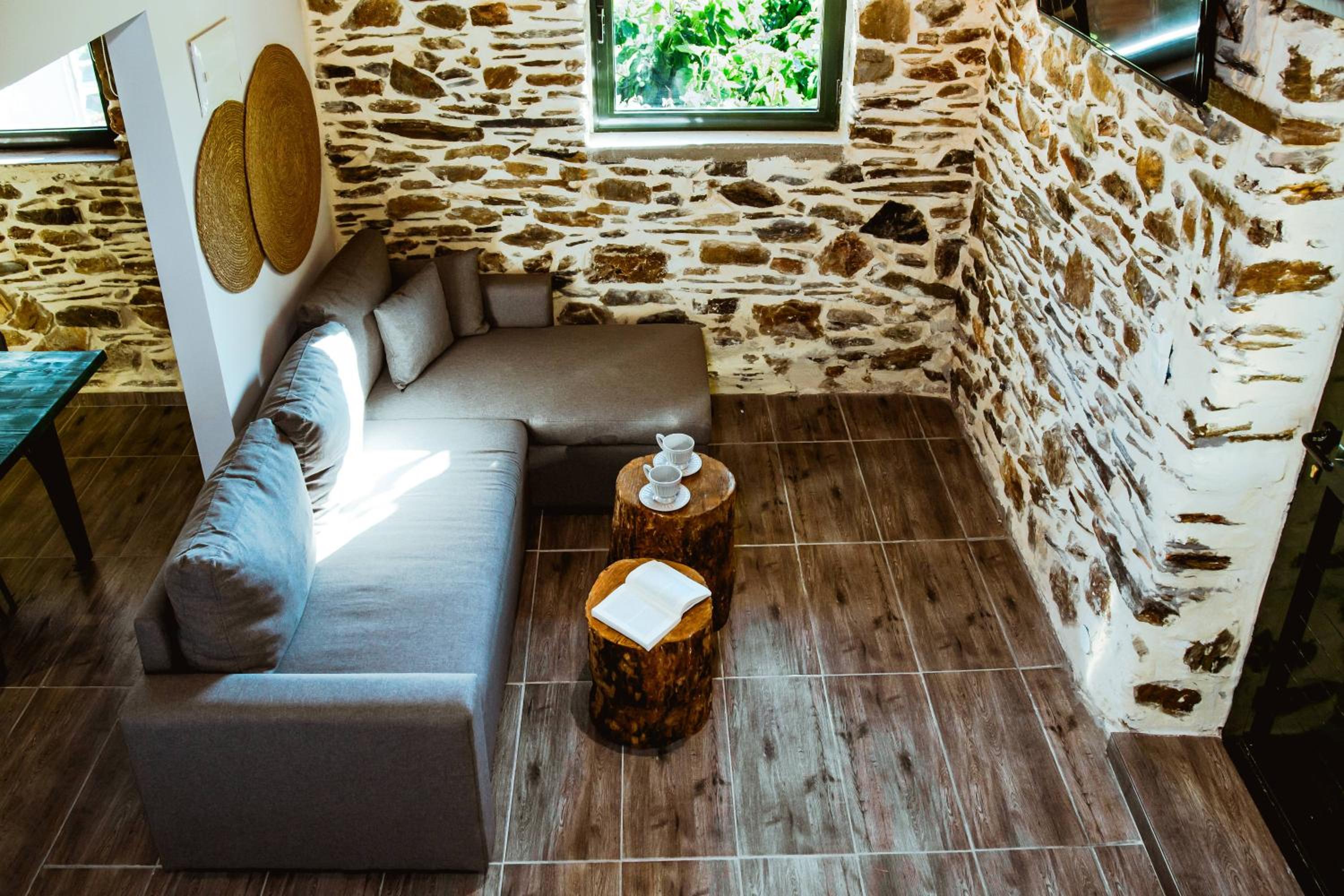Ellafos Traditional Living-Elafonisi Couples Retreat