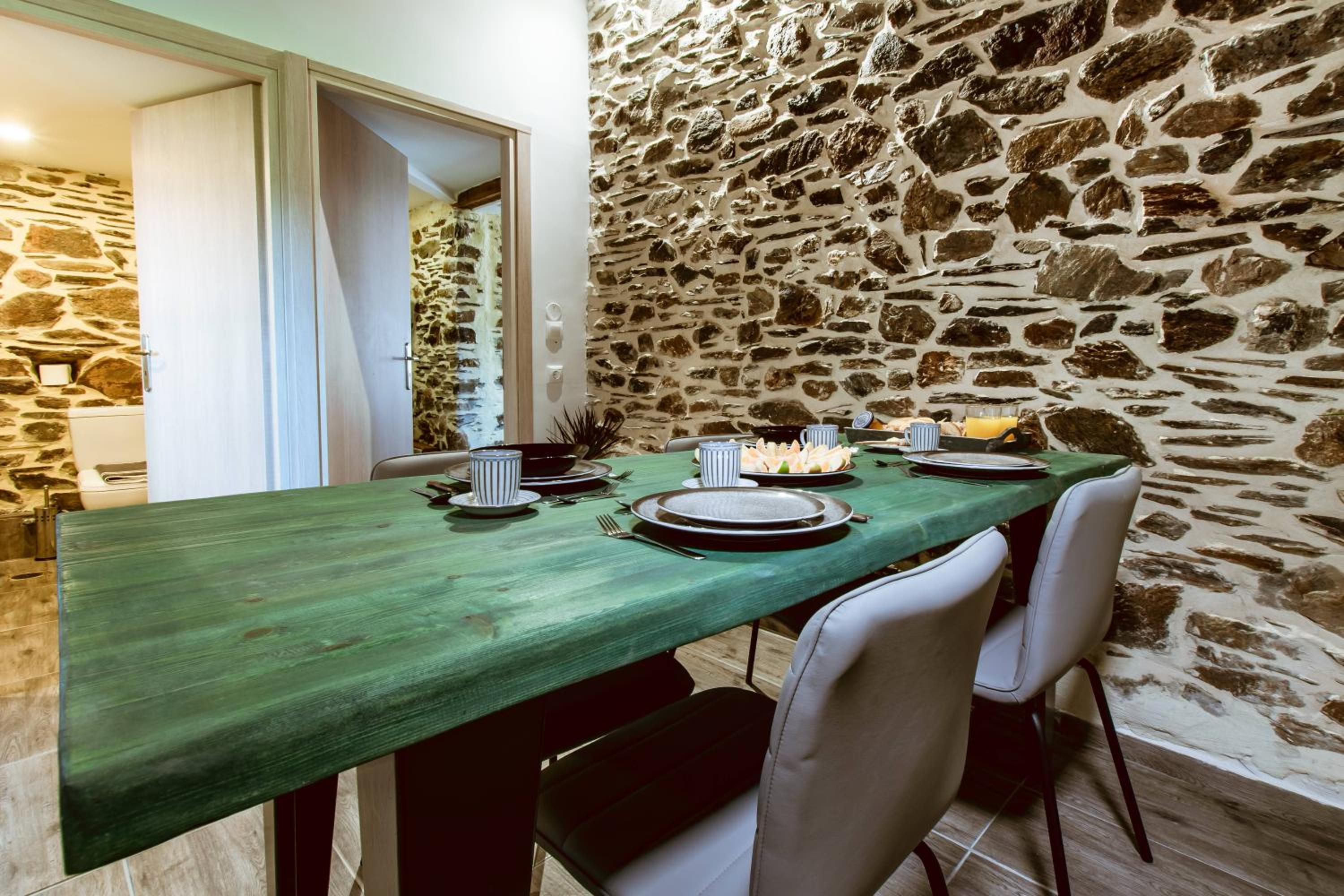 Ellafos Traditional Living-Elafonisi Couples Retreat