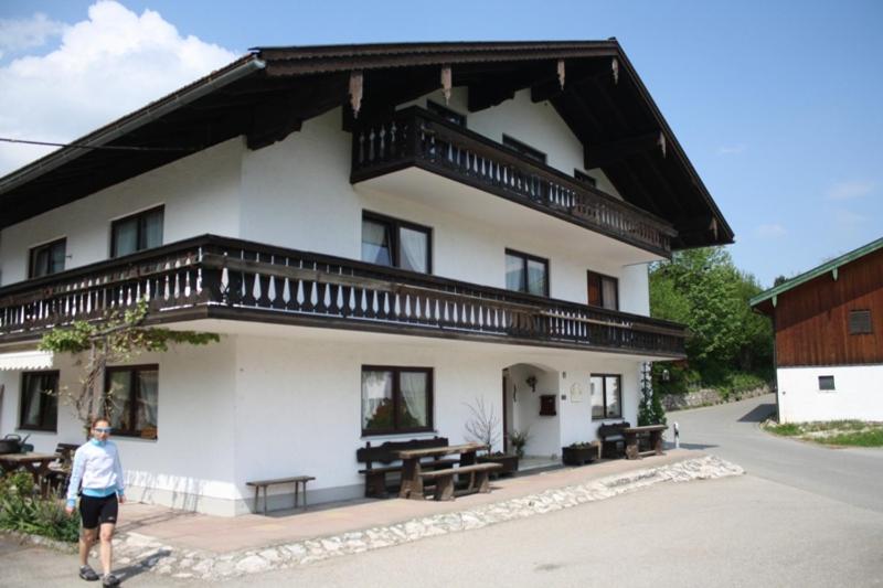 Feichten-Hof Zaiser Zimmer view 4