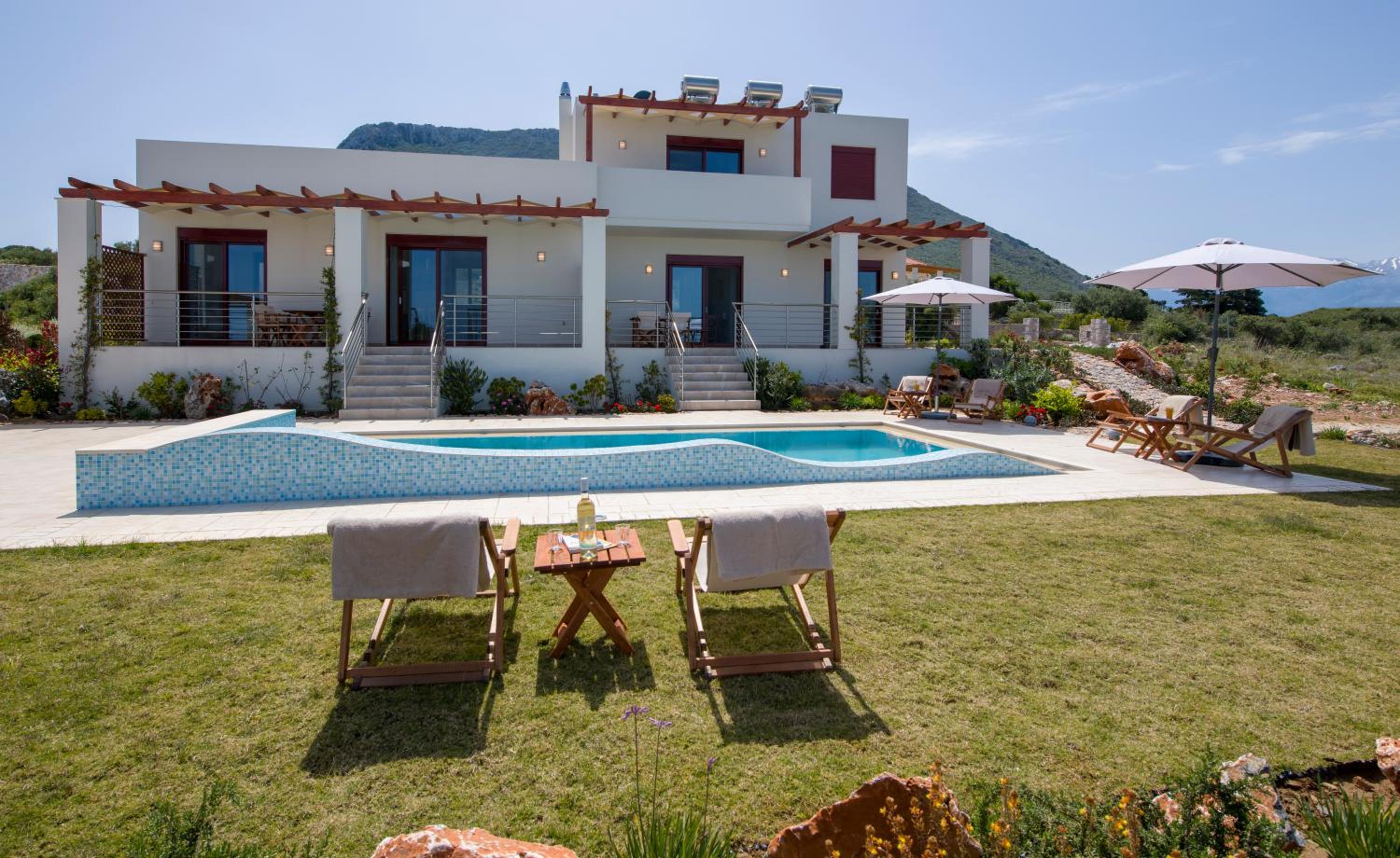 Villa PhenΩmena Apartments