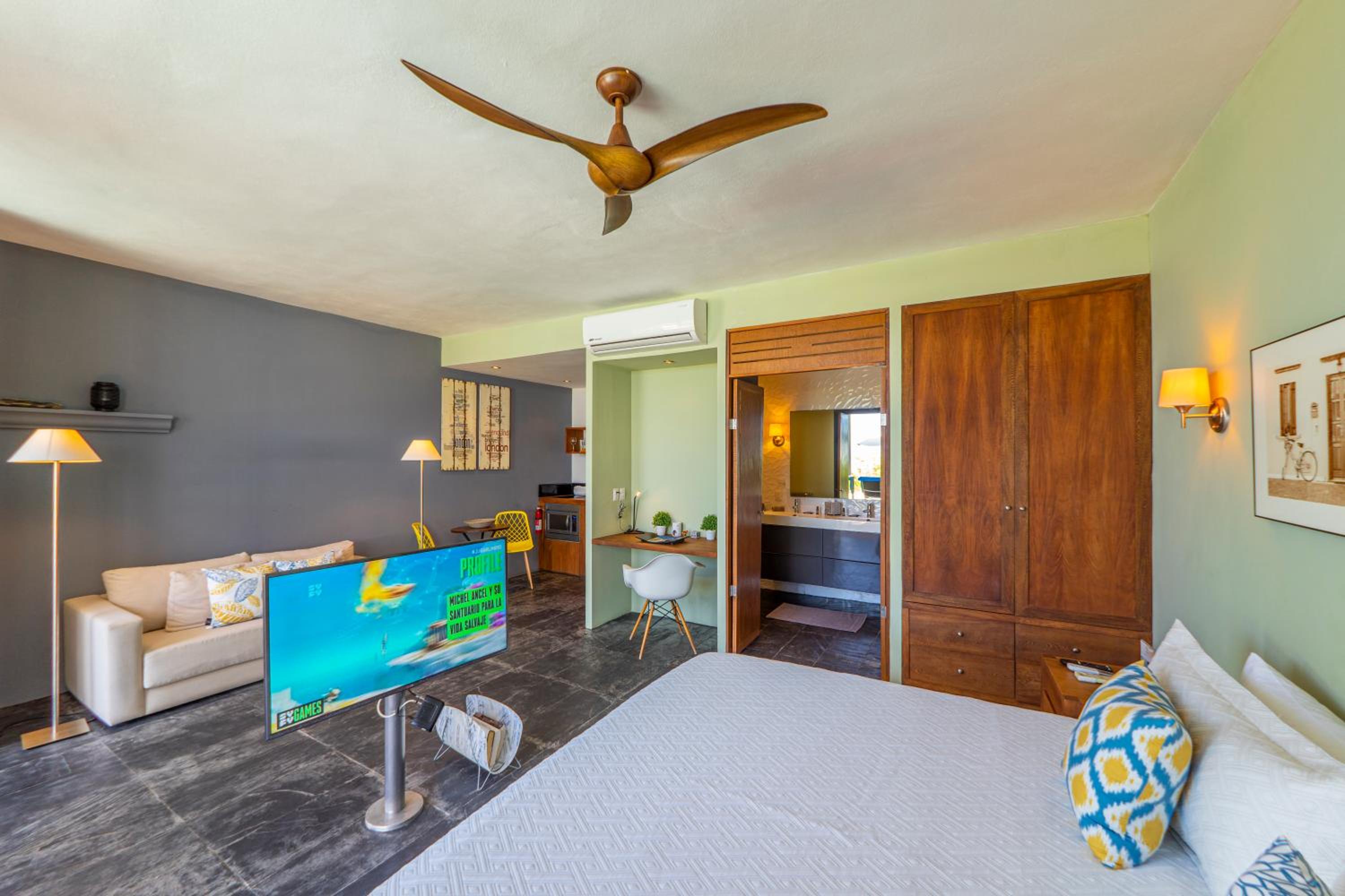 hotel room