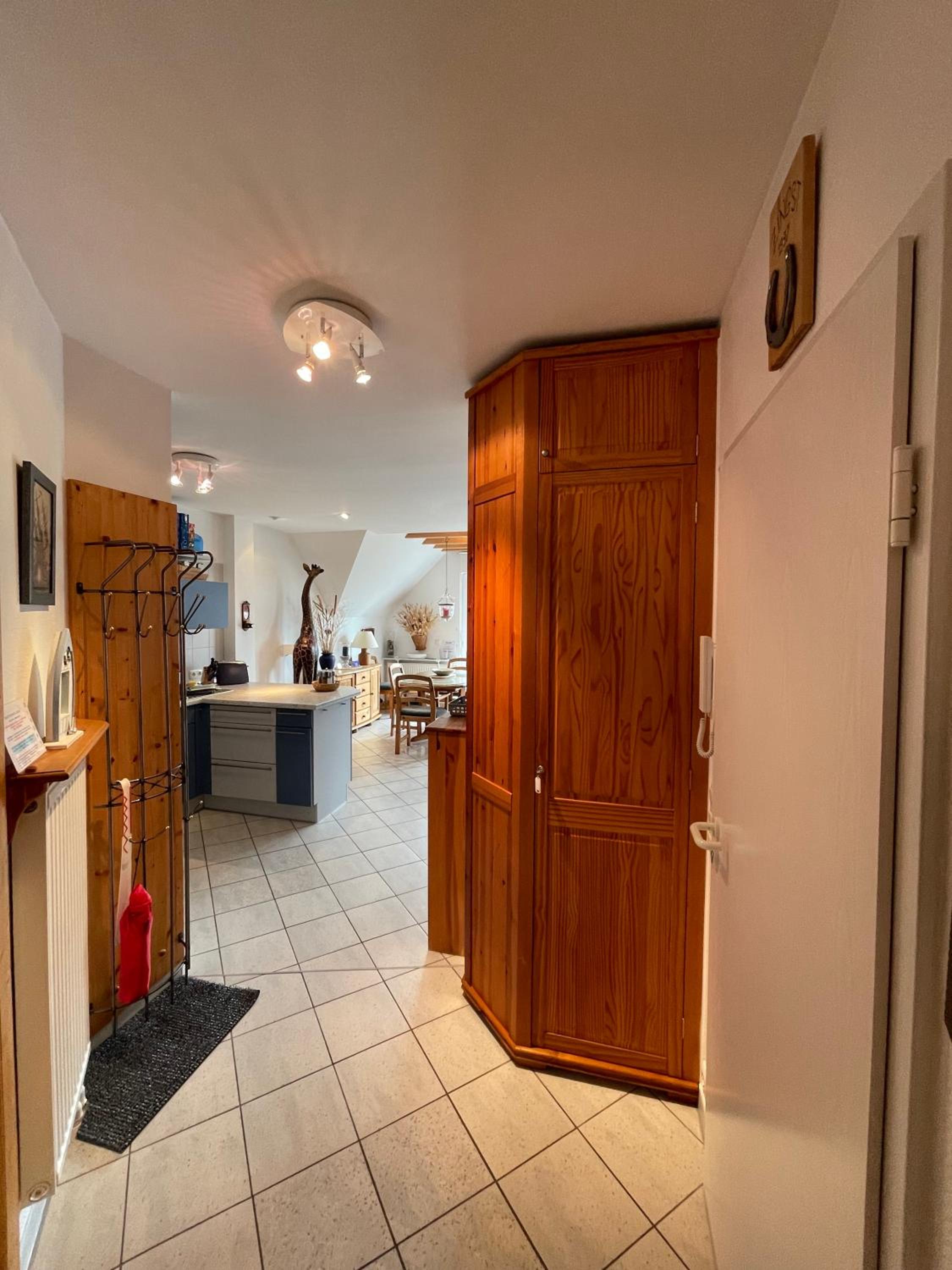 Alte Reihe 9 Wohnung 5 view 3