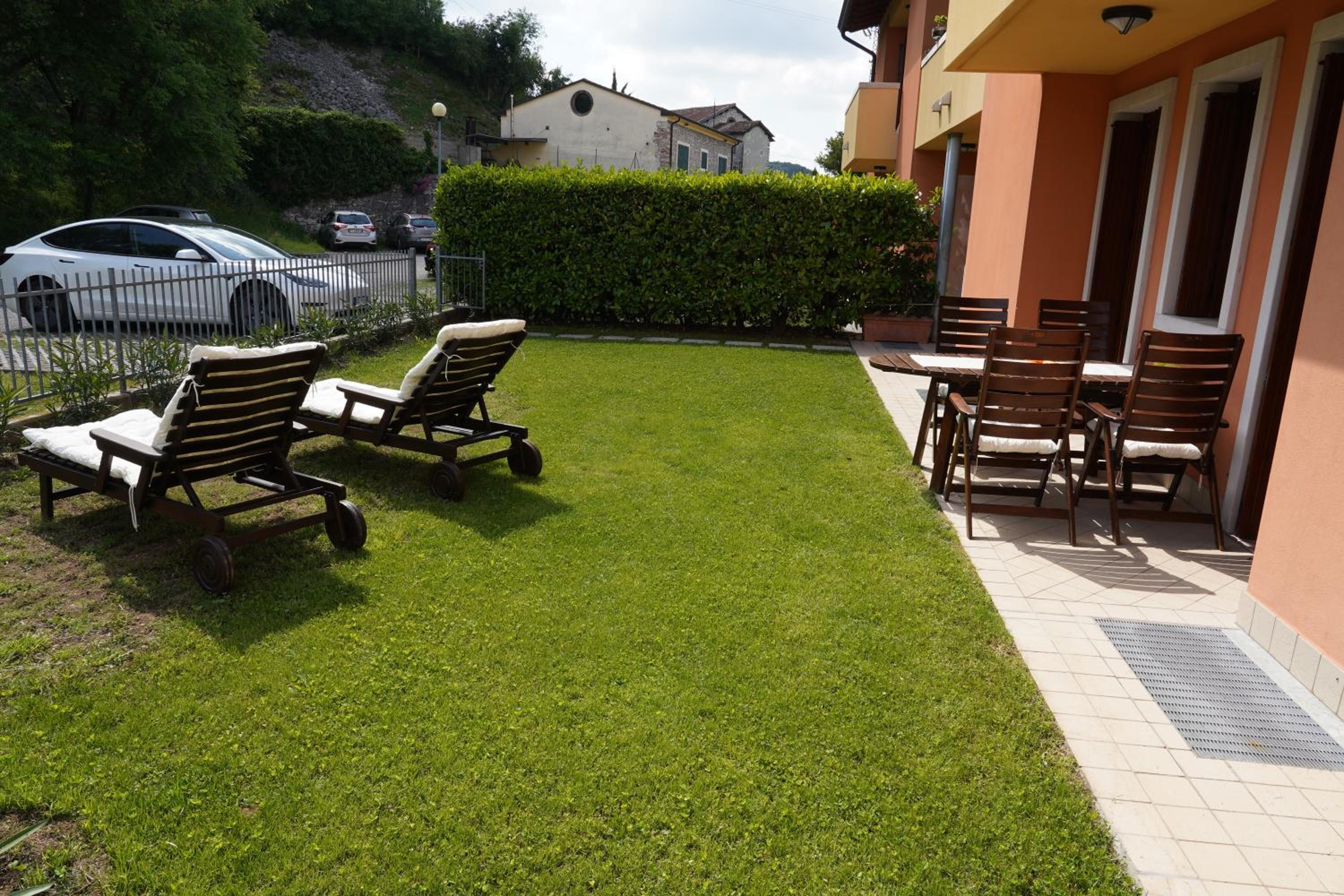 Photo 14