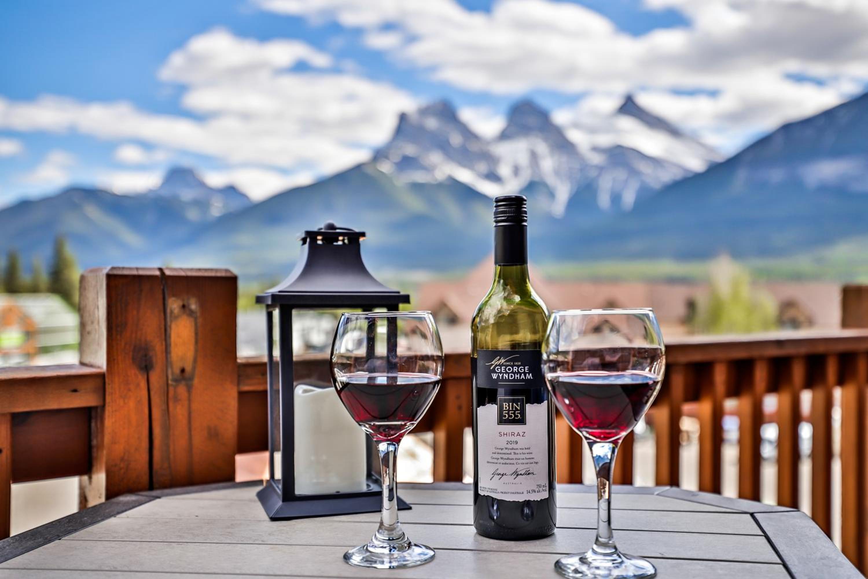 Stoneridge Mountain Resort managed by Little Sister Getaways