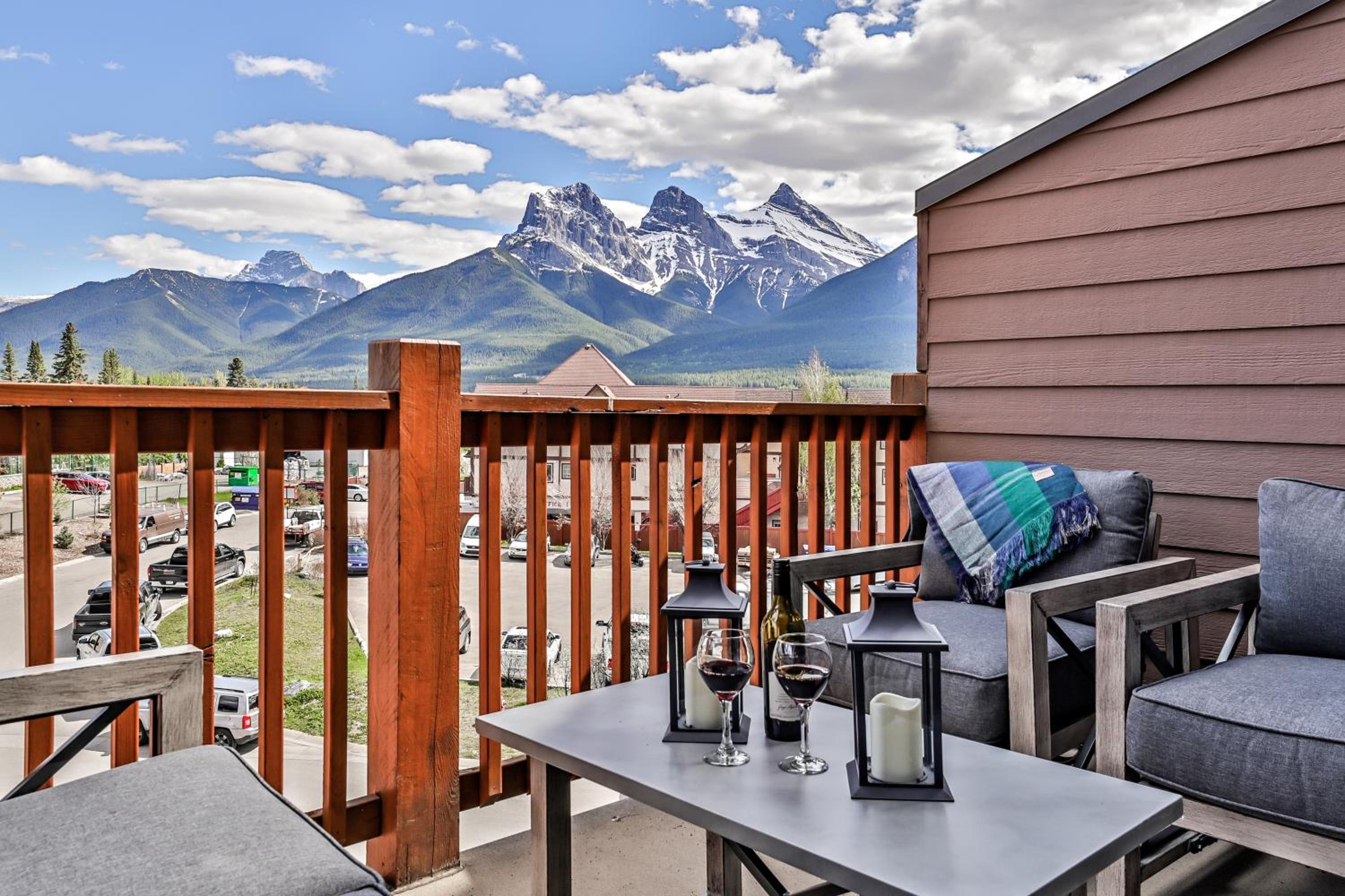 Stoneridge Mountain Resort managed by Little Sister Getaways