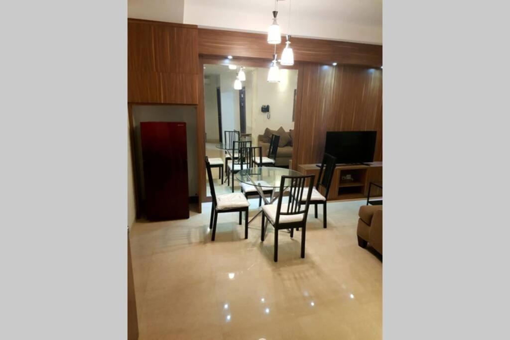 Luxury and Comfort 2 BR Apartment Lavenue Pancoran by Sang Living view 2