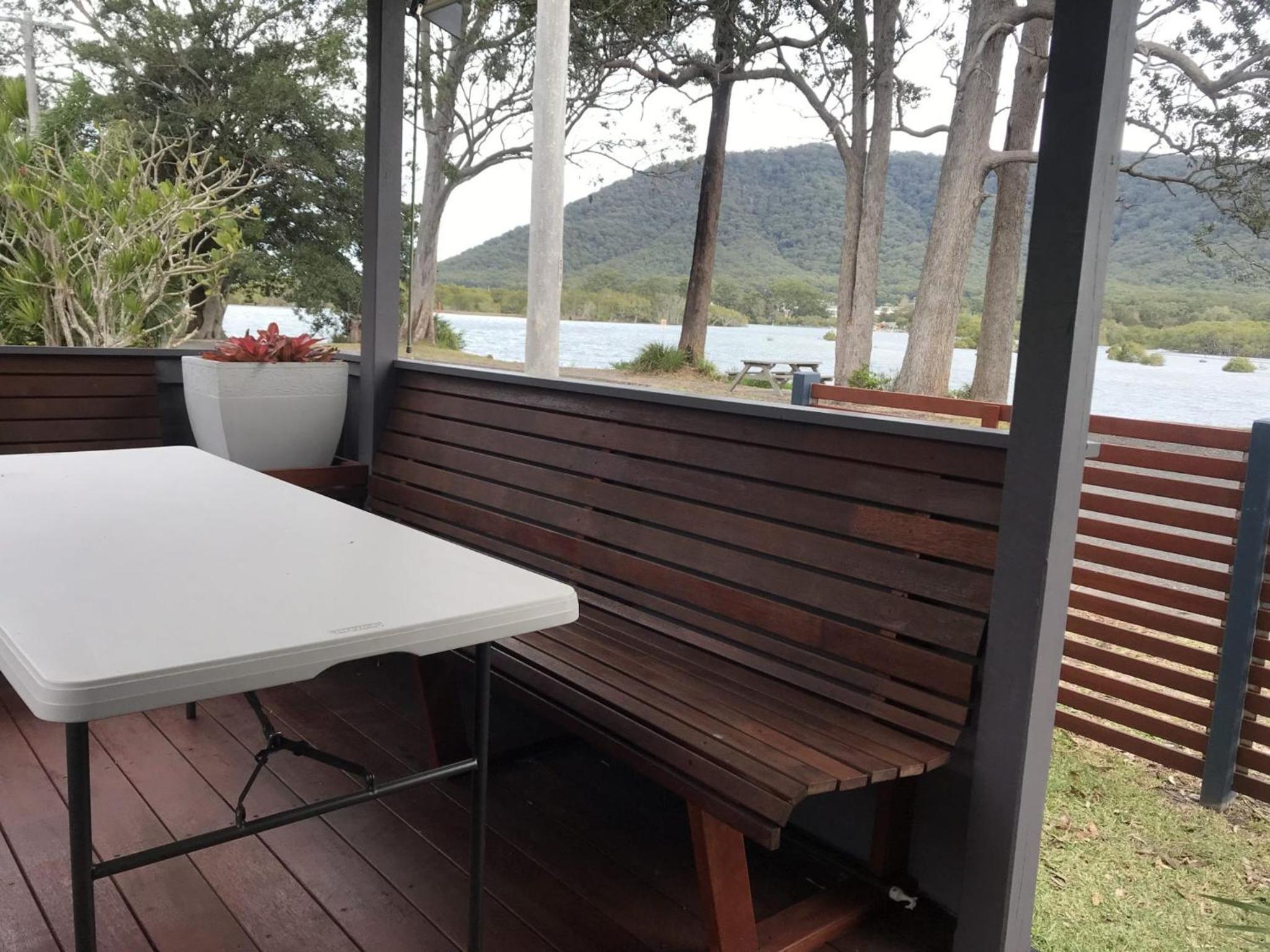 Stingray Lodge