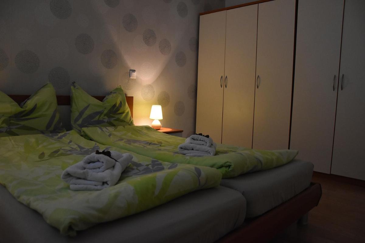 Photo 35