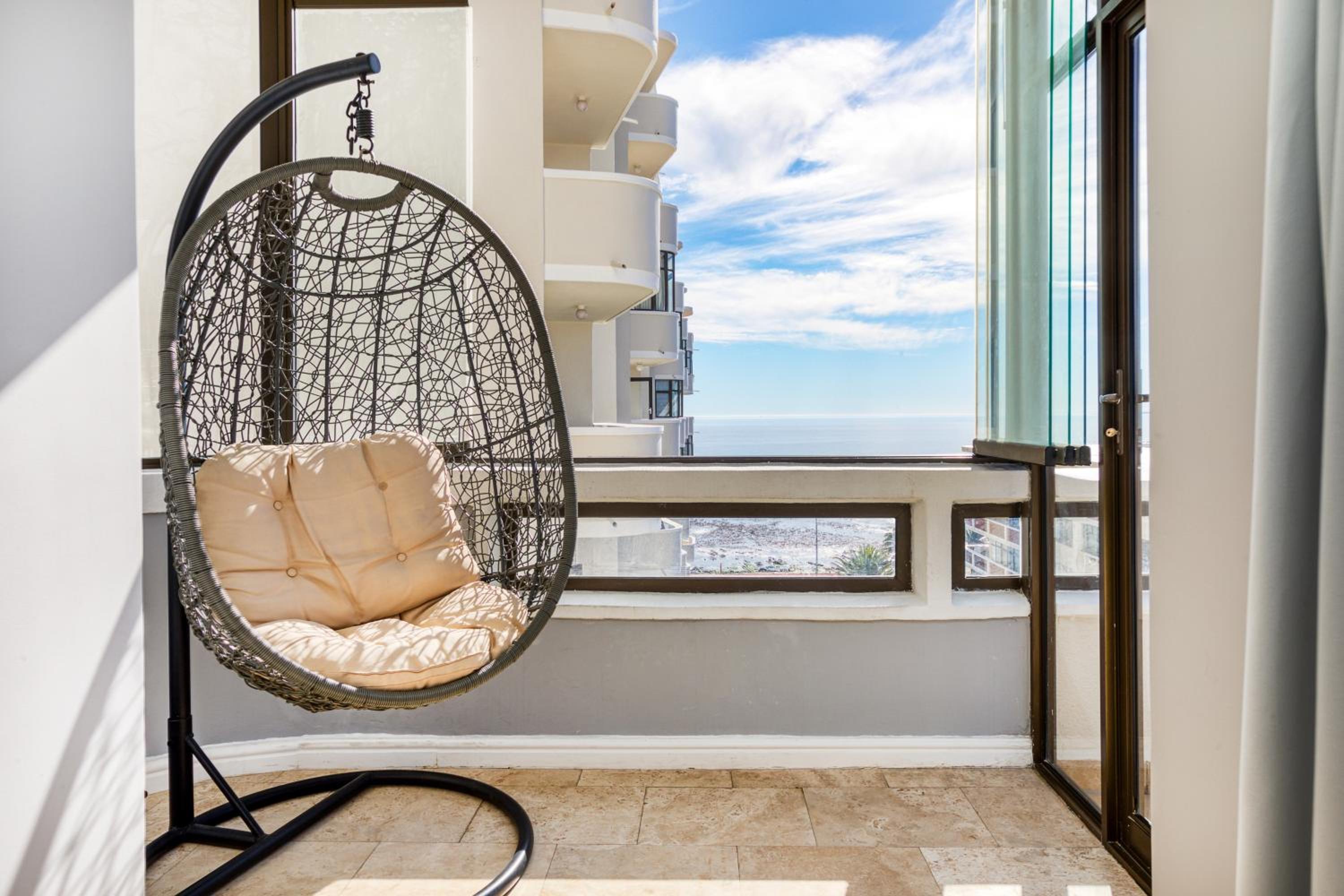 Backup Powered Atlantic Sea-View Penthouse view 3