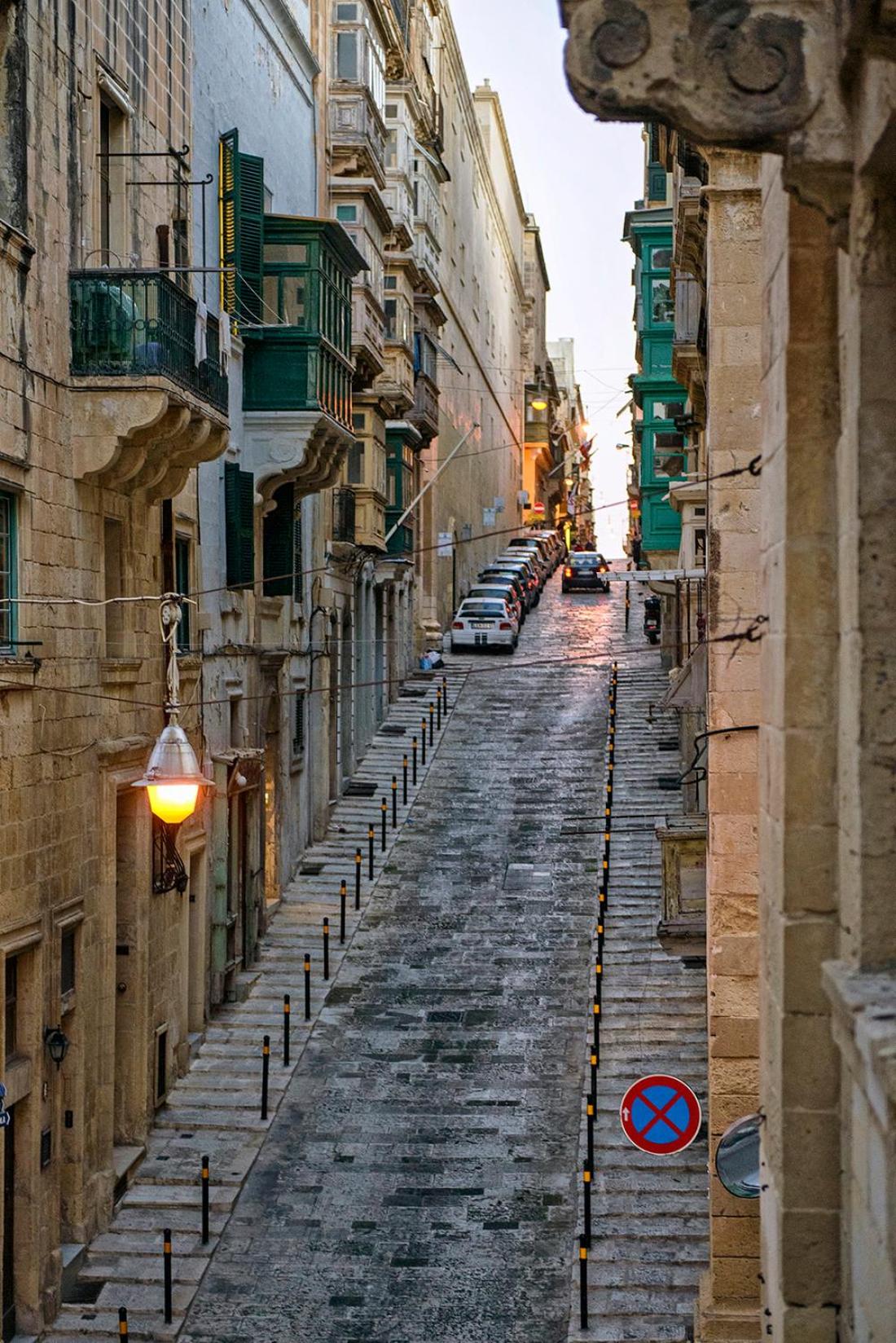 No 68 in Valletta view 5