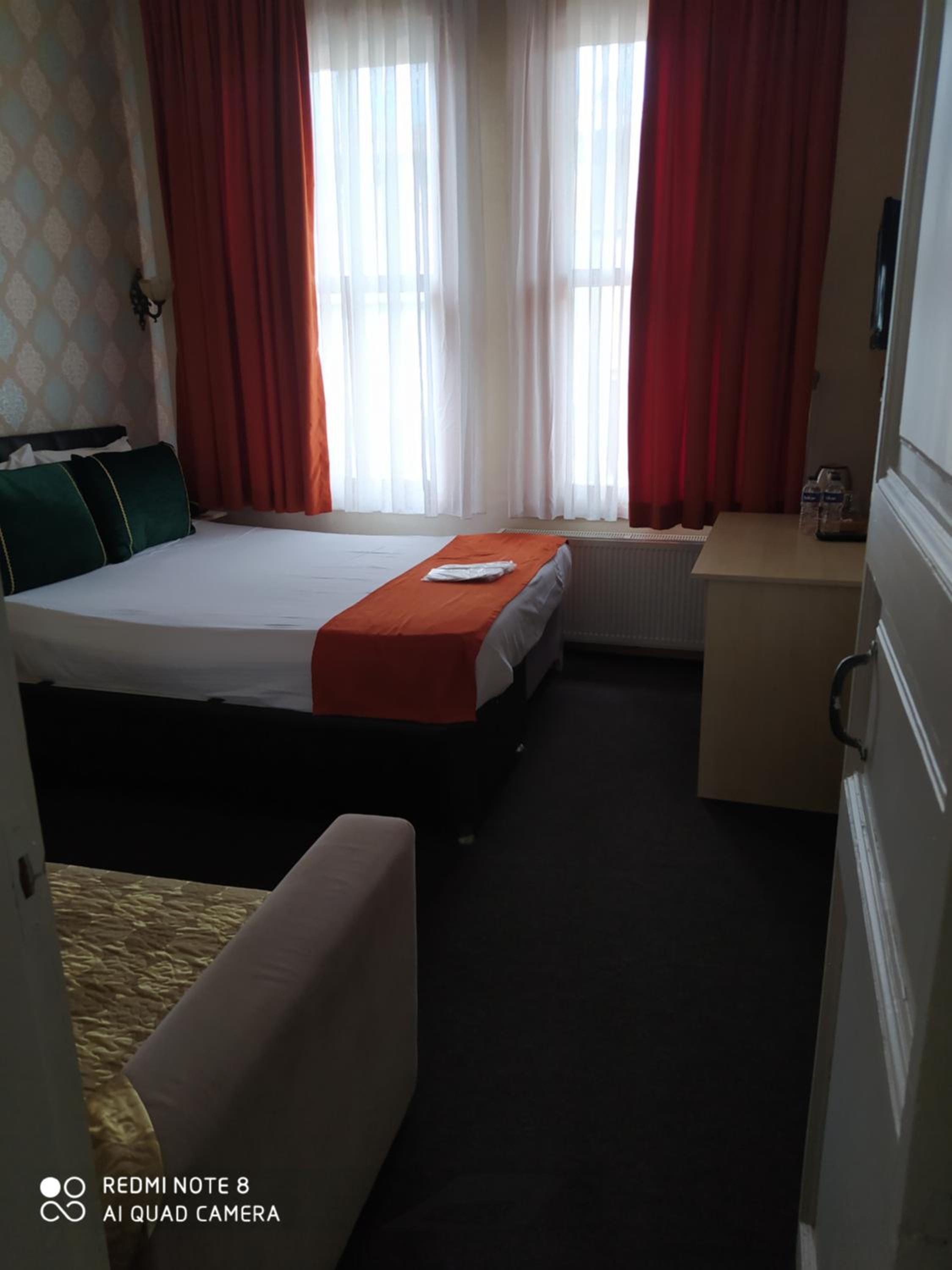Le Safran Suite Hotel - Image 41