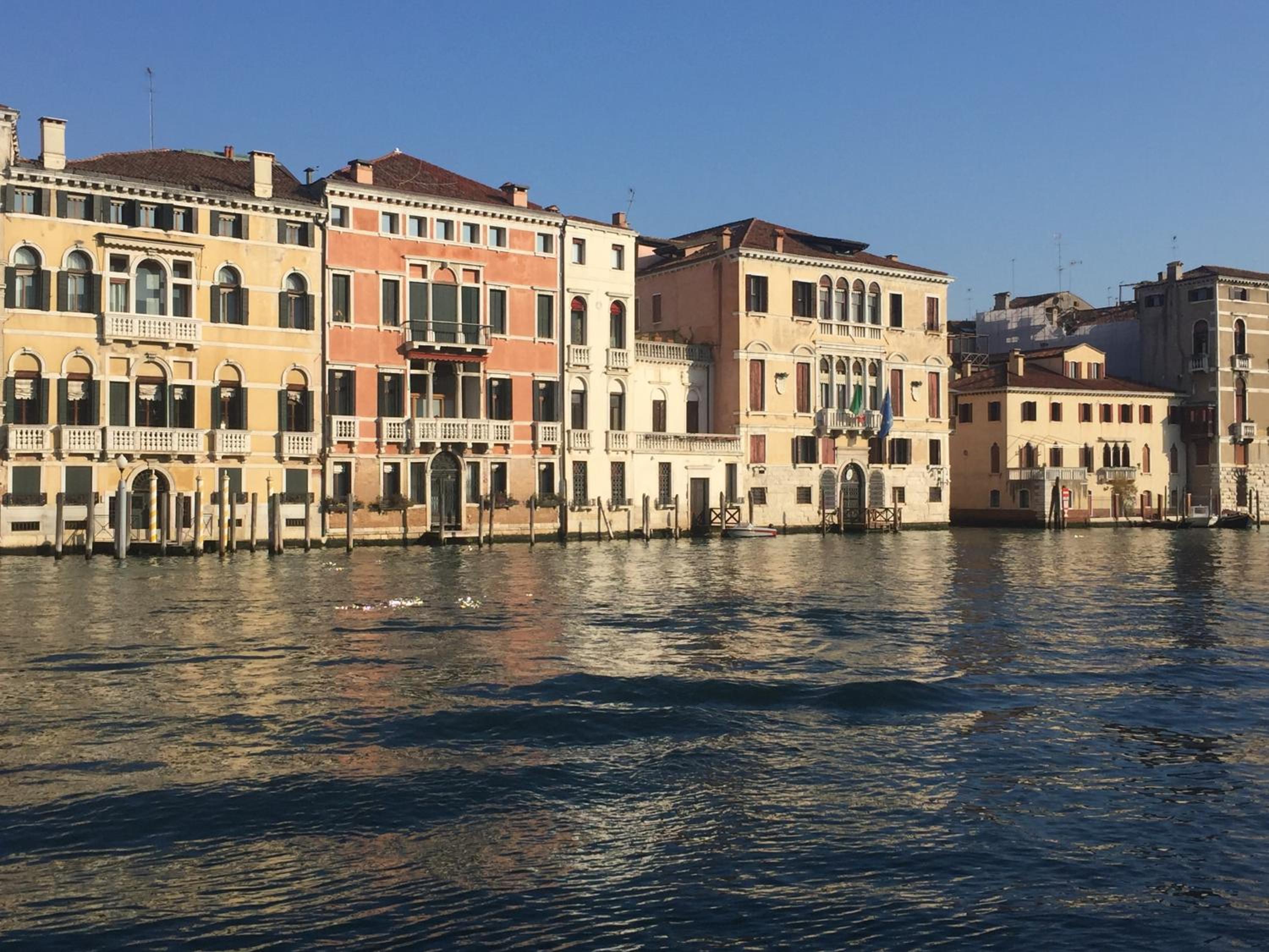 San Stae Glamour