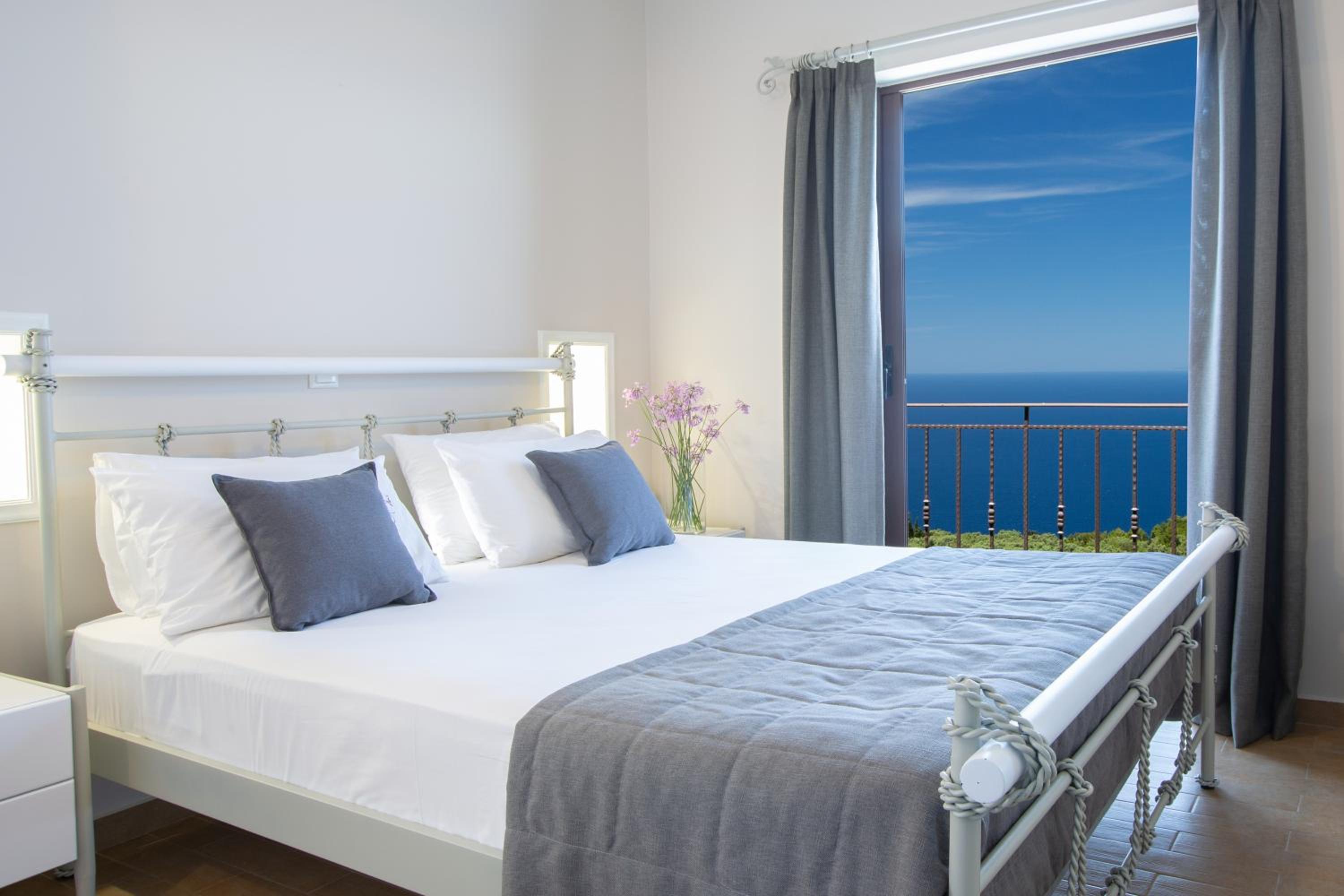 Acquaterra Villas photo 3