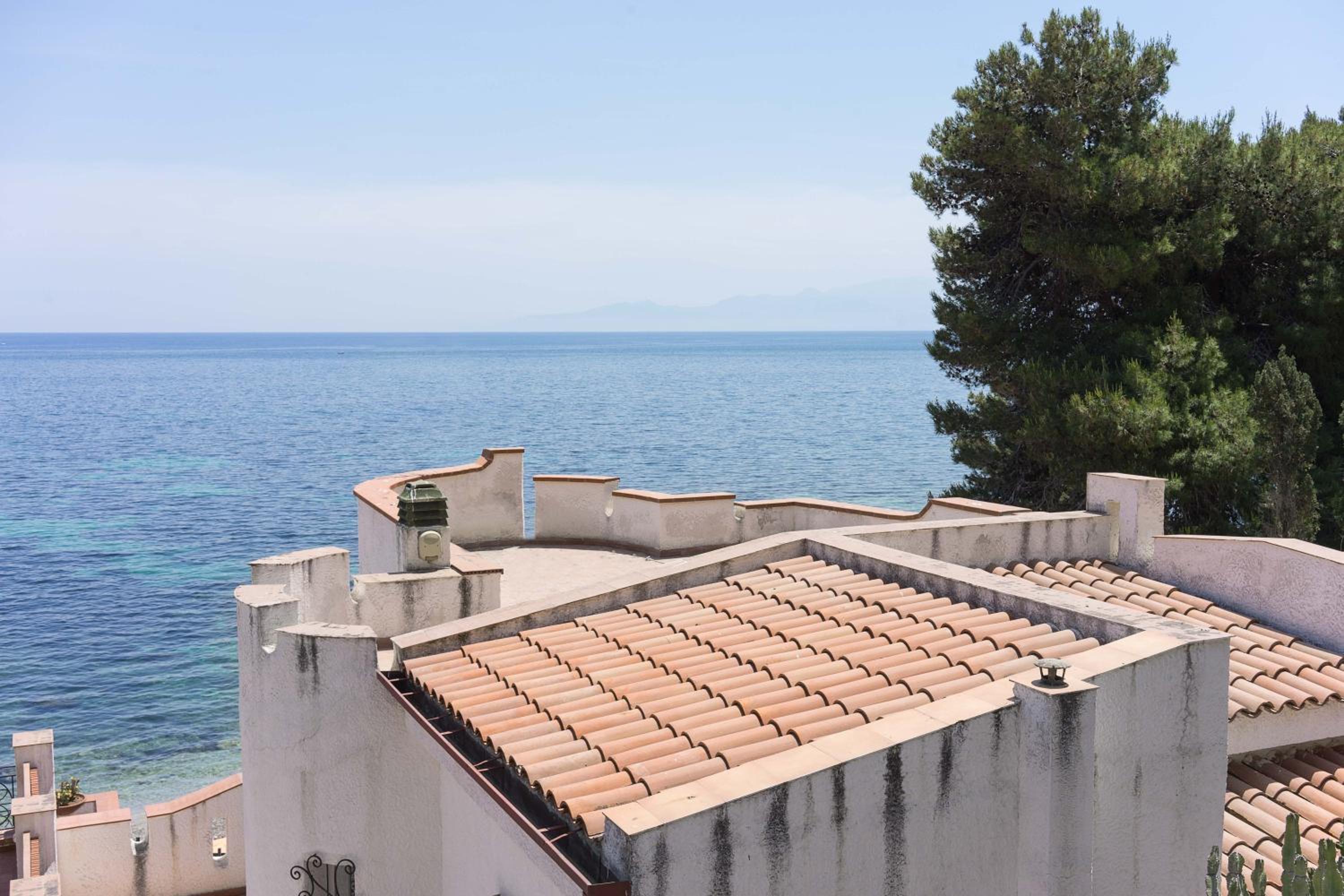 VILLA TORRAMMARE - RELAX ON THE SEASIDE photo 2