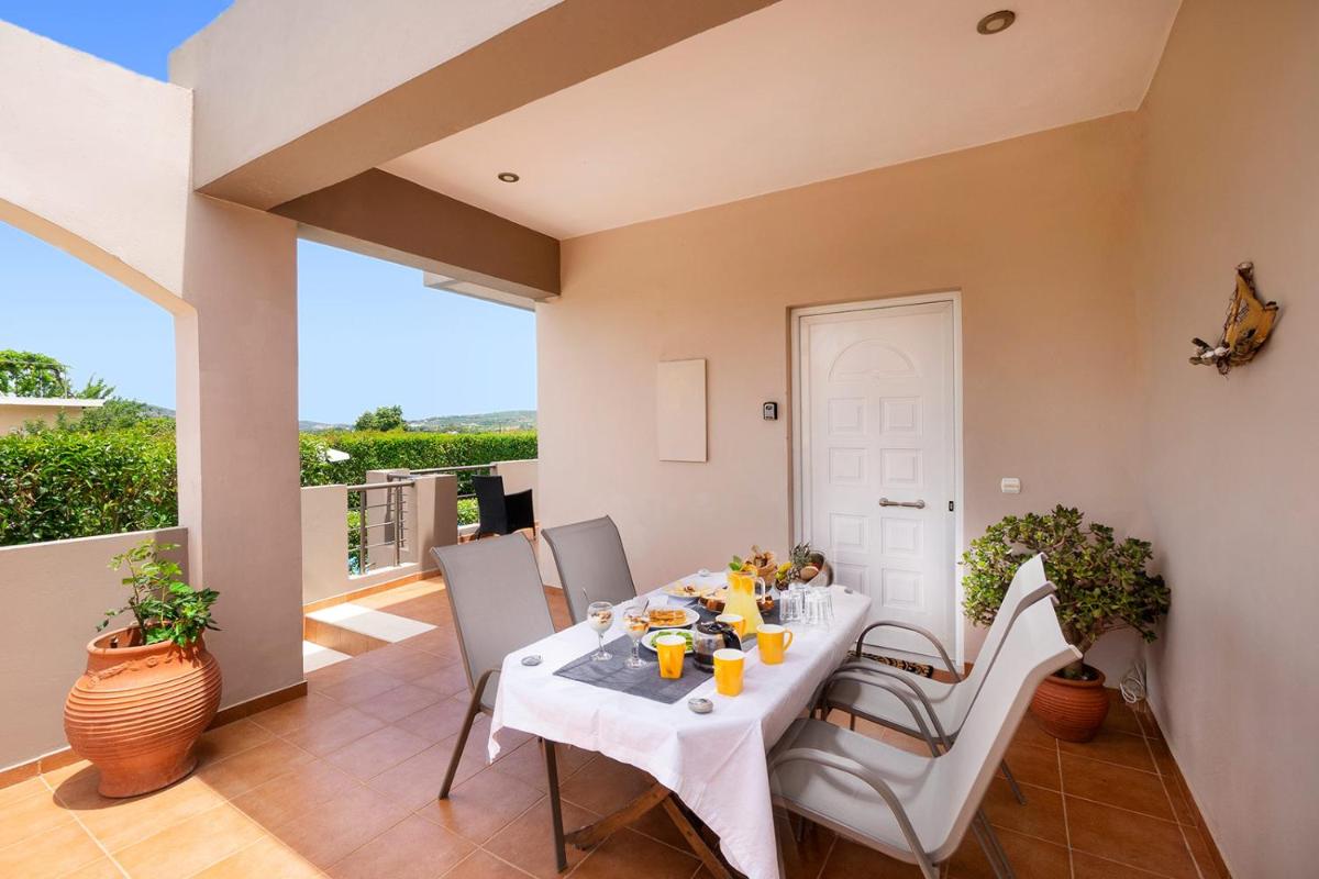 Klironomos Art Villa view 2