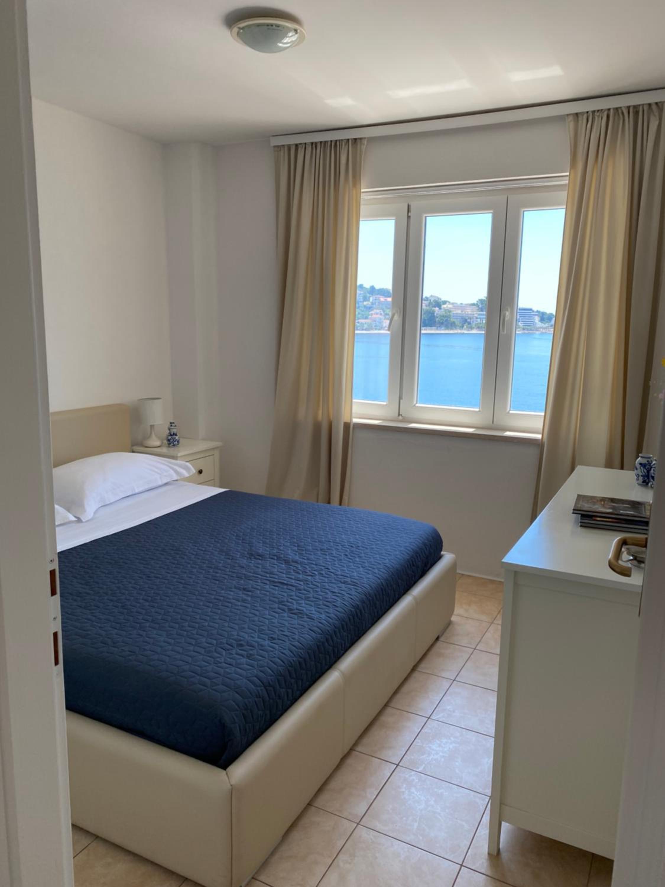 Villa Leo Beach Apartment view 4