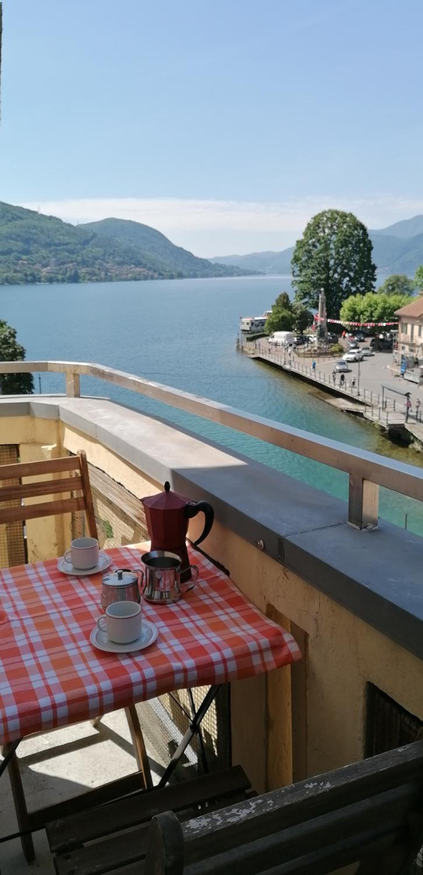 Bilocale affacciato sul lago d' Orta view 2
