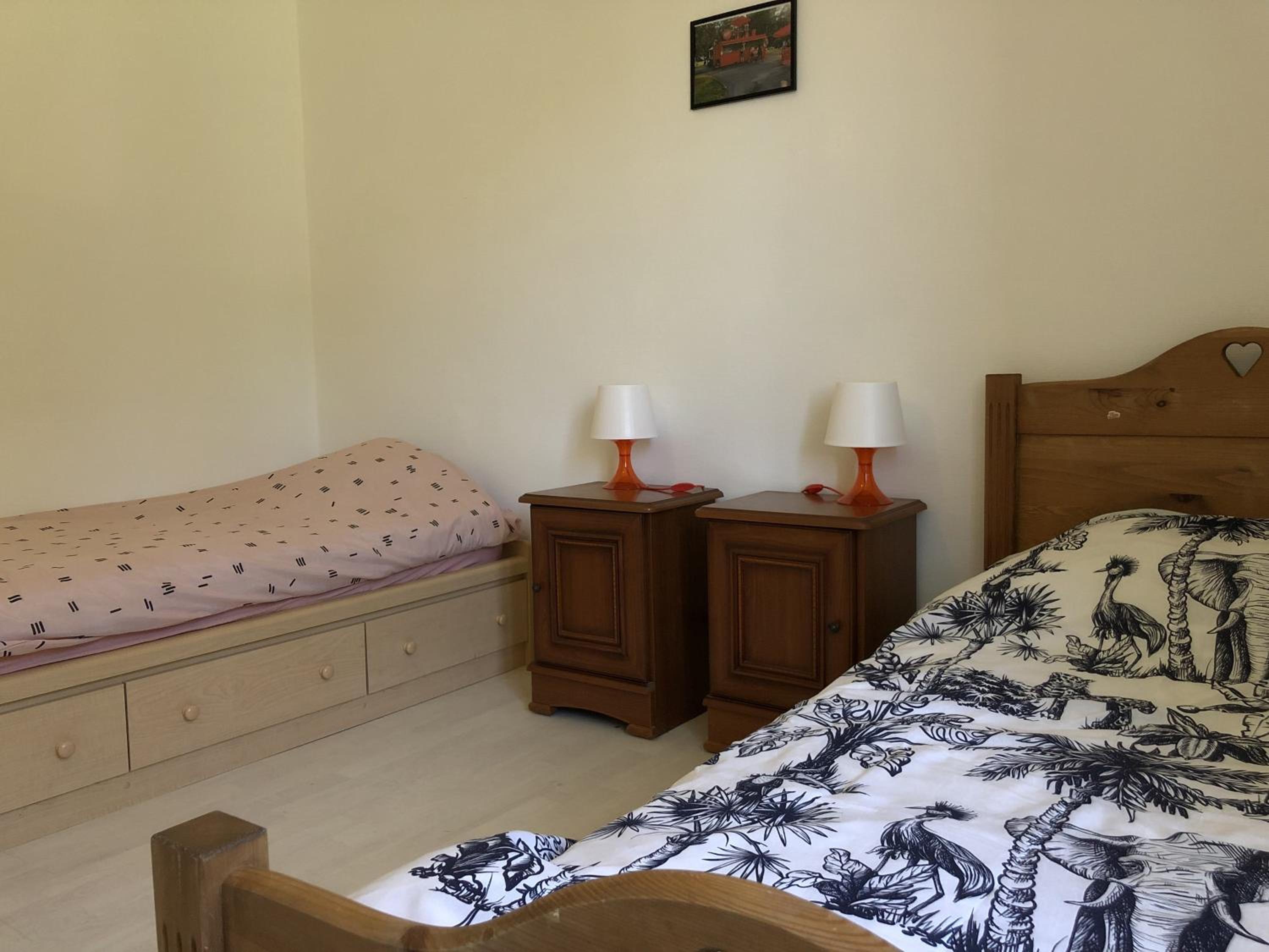 Chambres individuelles avec partie commune ou logement entier si disponible Via Rhôna view 5