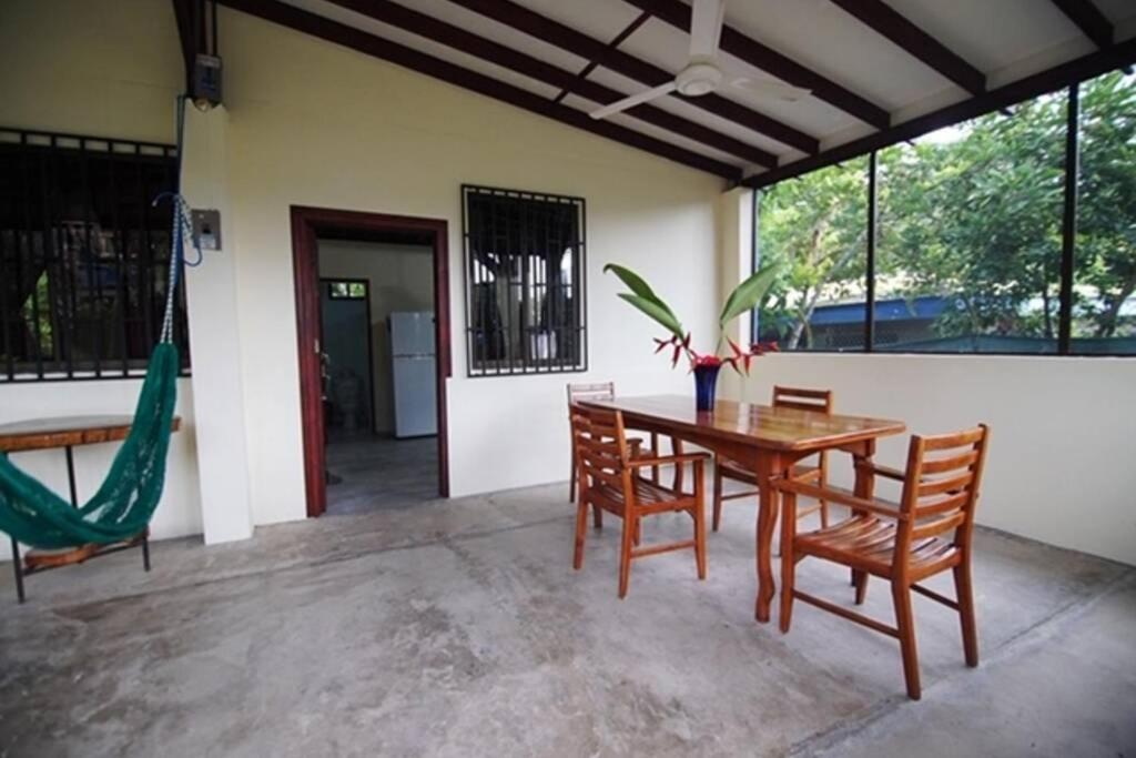 Pavones Point Surf House in Great Location