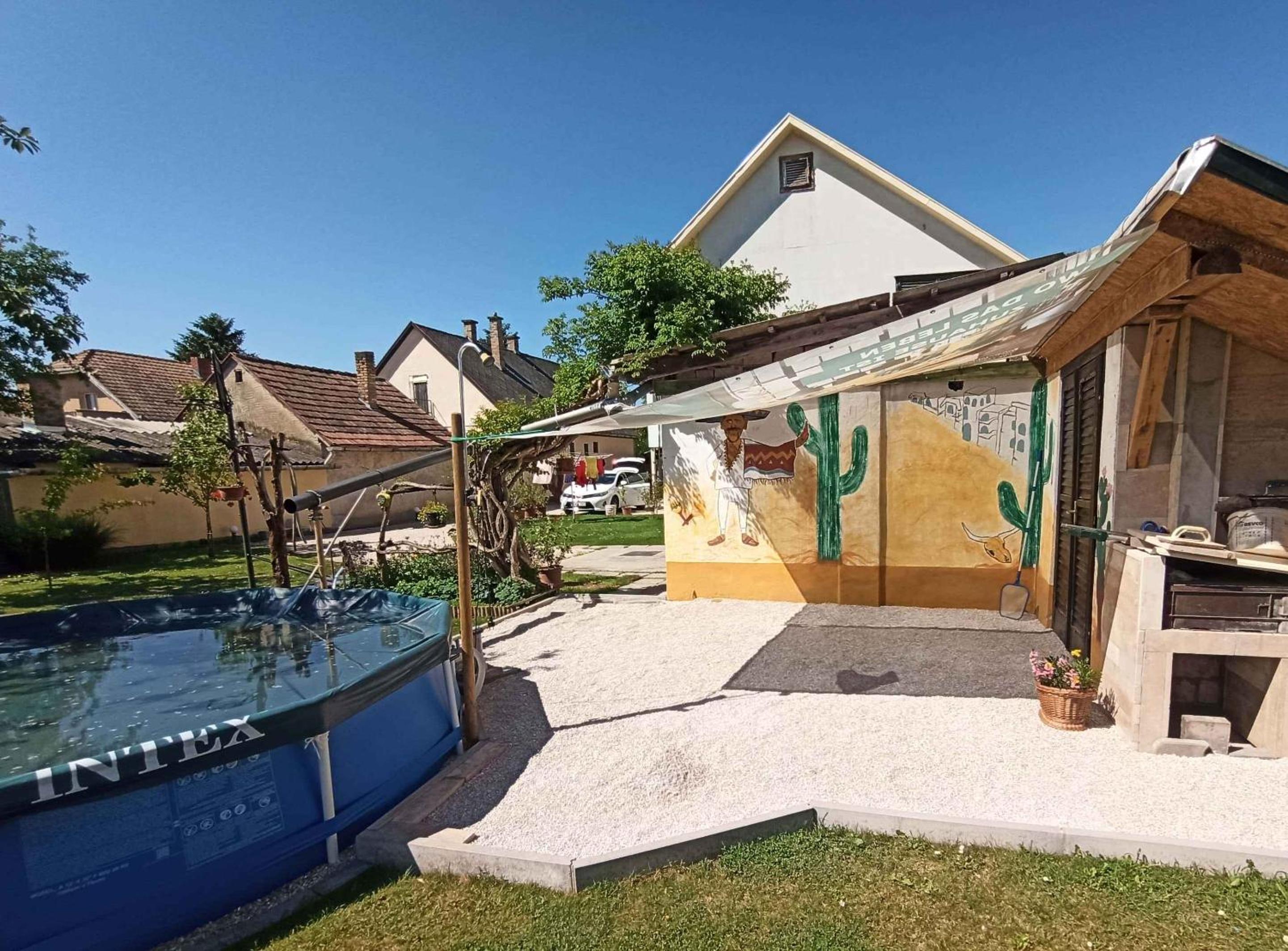 Pelso Holiday Apartments Bambusz view 3