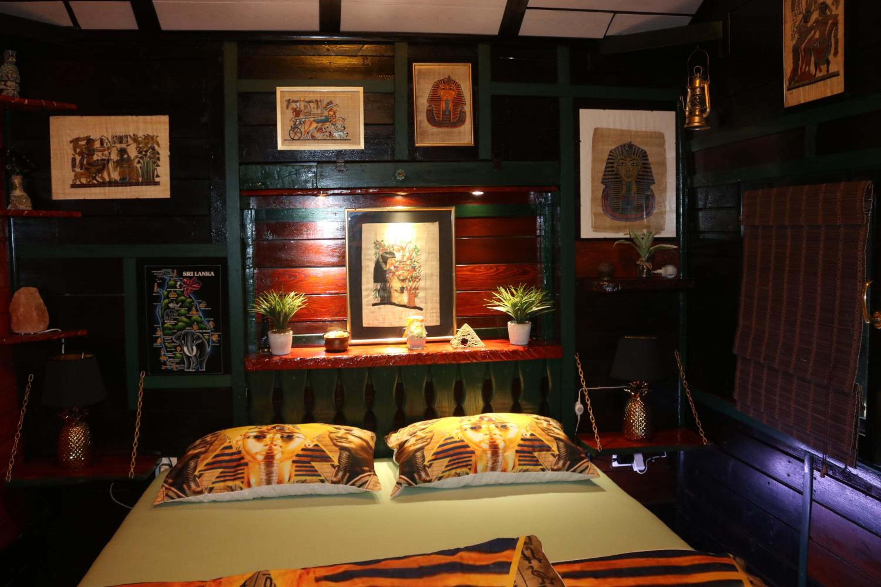 Photo 43