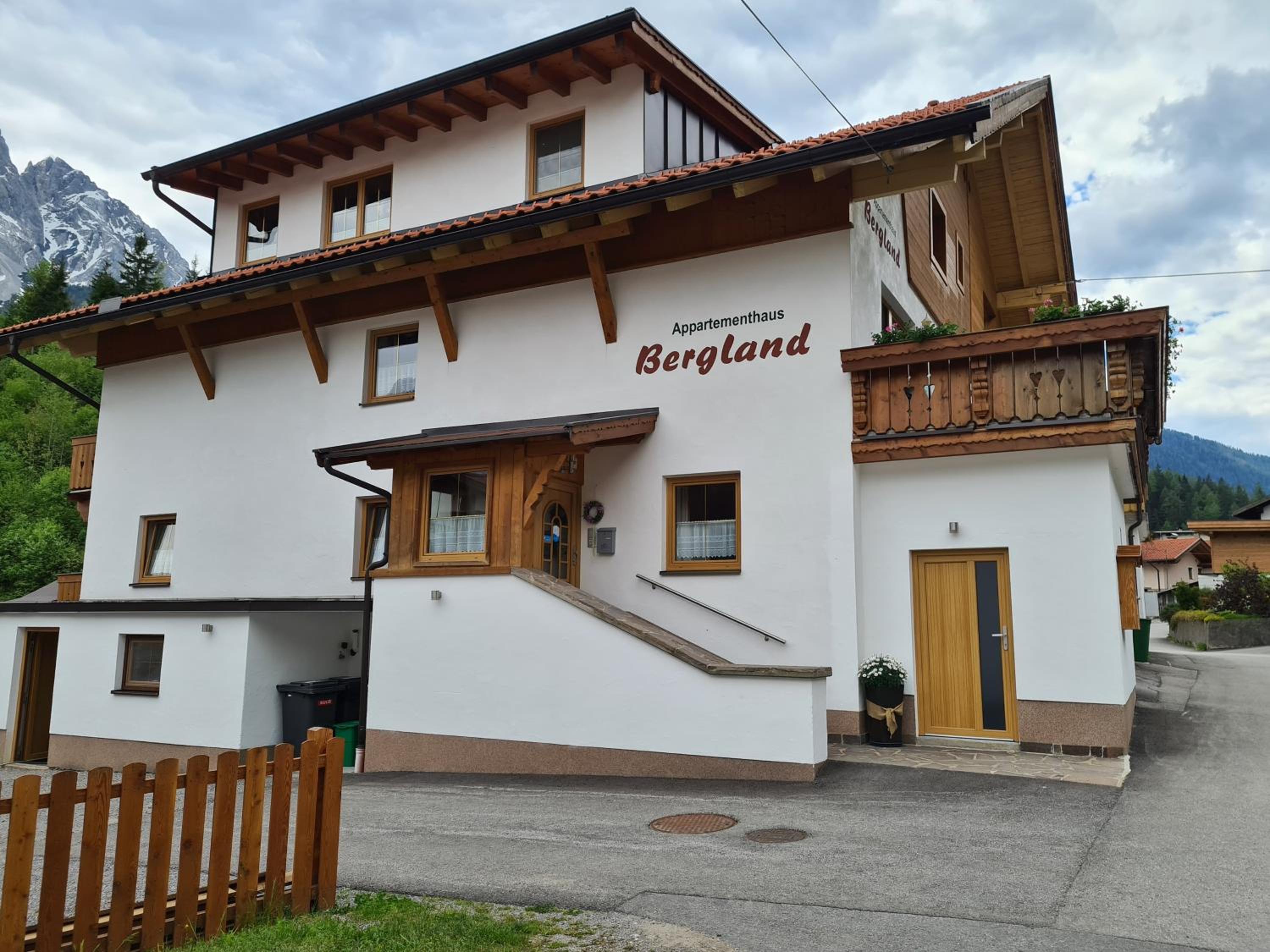 Pension Appartementhaus Bergland