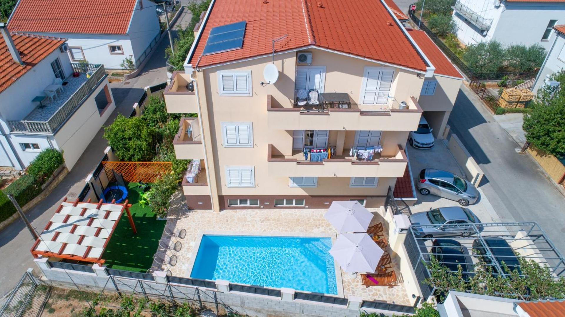 Apartments Dijana