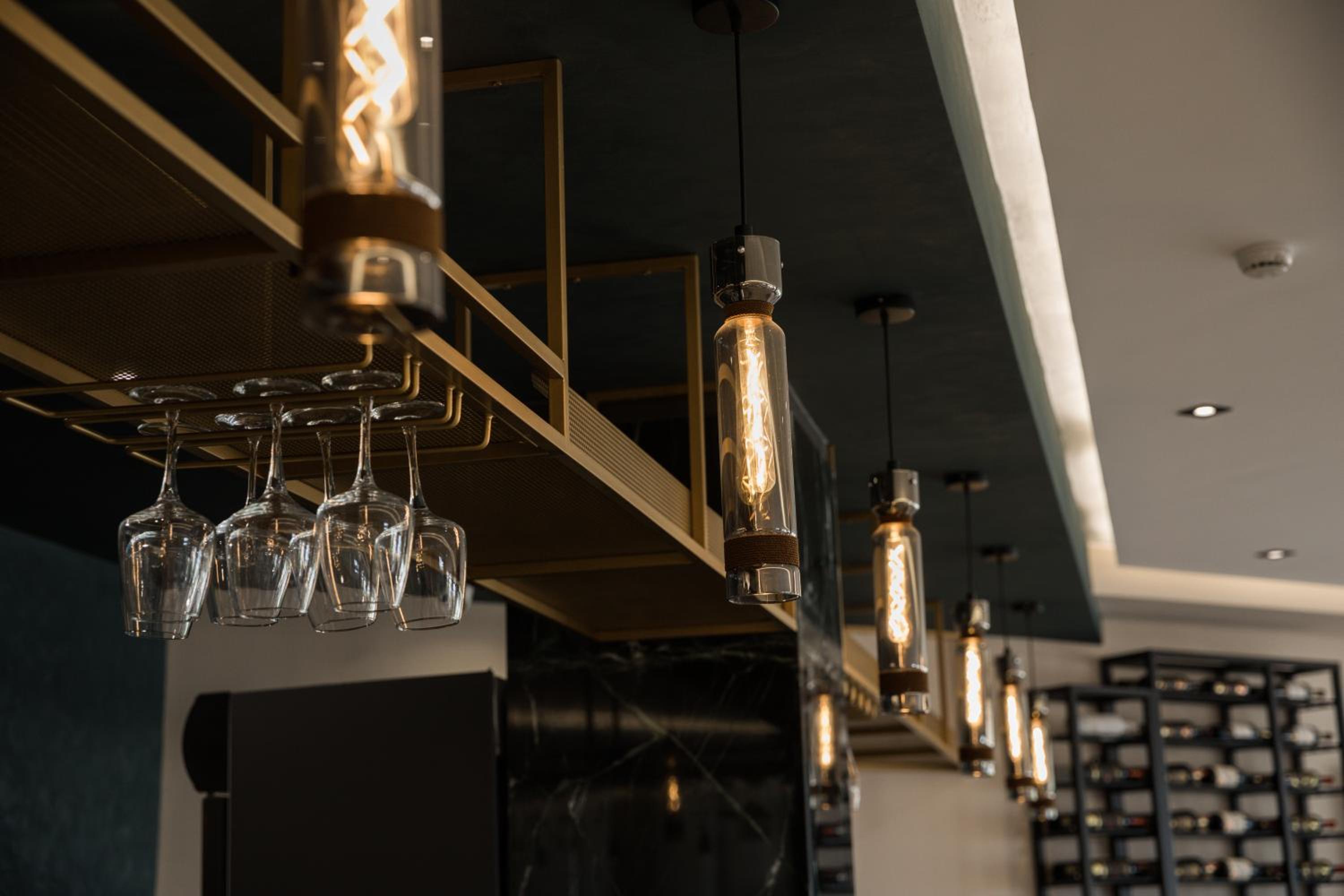 bar