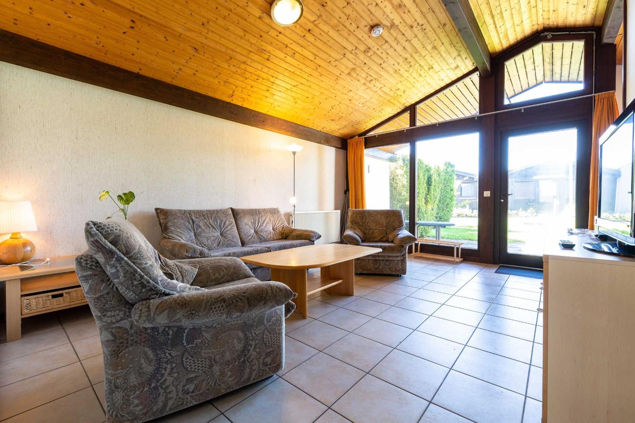 Ferienwohnpark Immenstaad am Bodensee Satteldachhaus Typ 9 SD 25