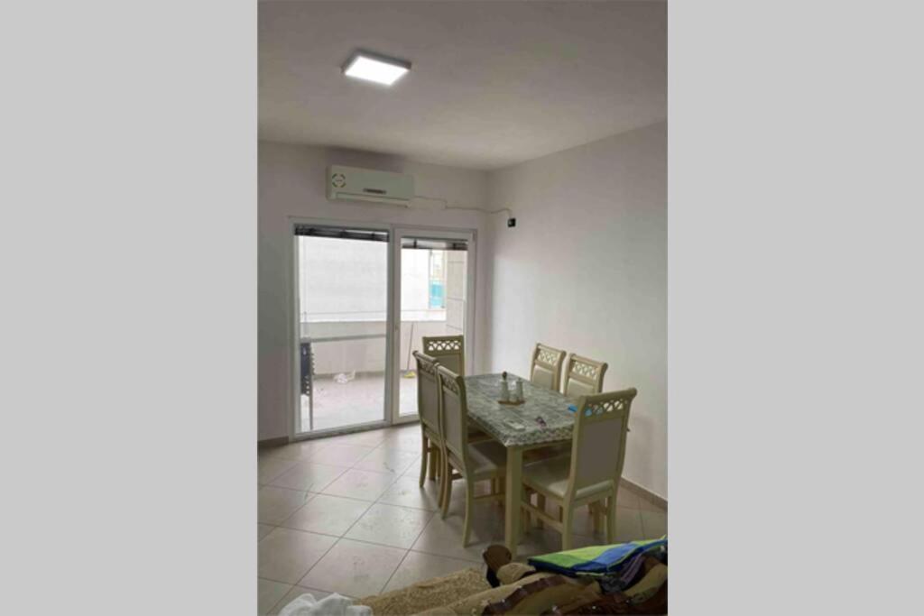 Super Apartment 100m2 2 sovrum