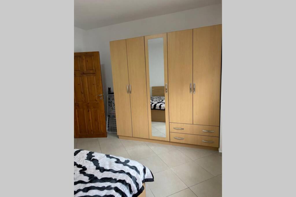 Super Apartment 100m2 2 sovrum
