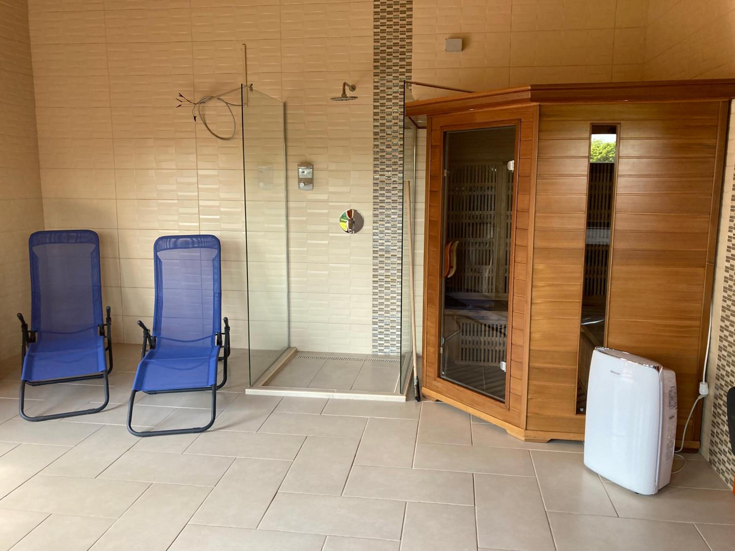 Szent István Wellness Panzió, photo 91