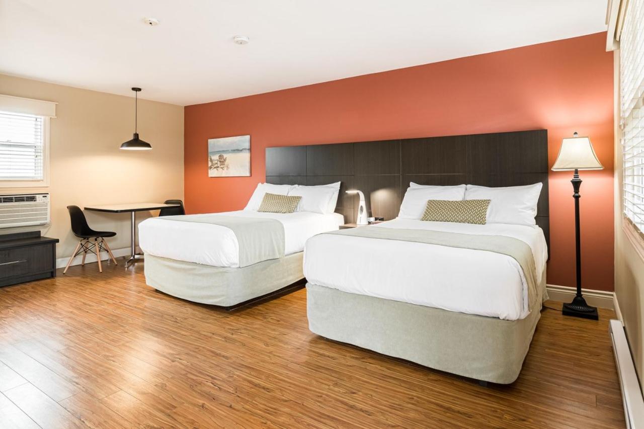 Parlee Beach Motel