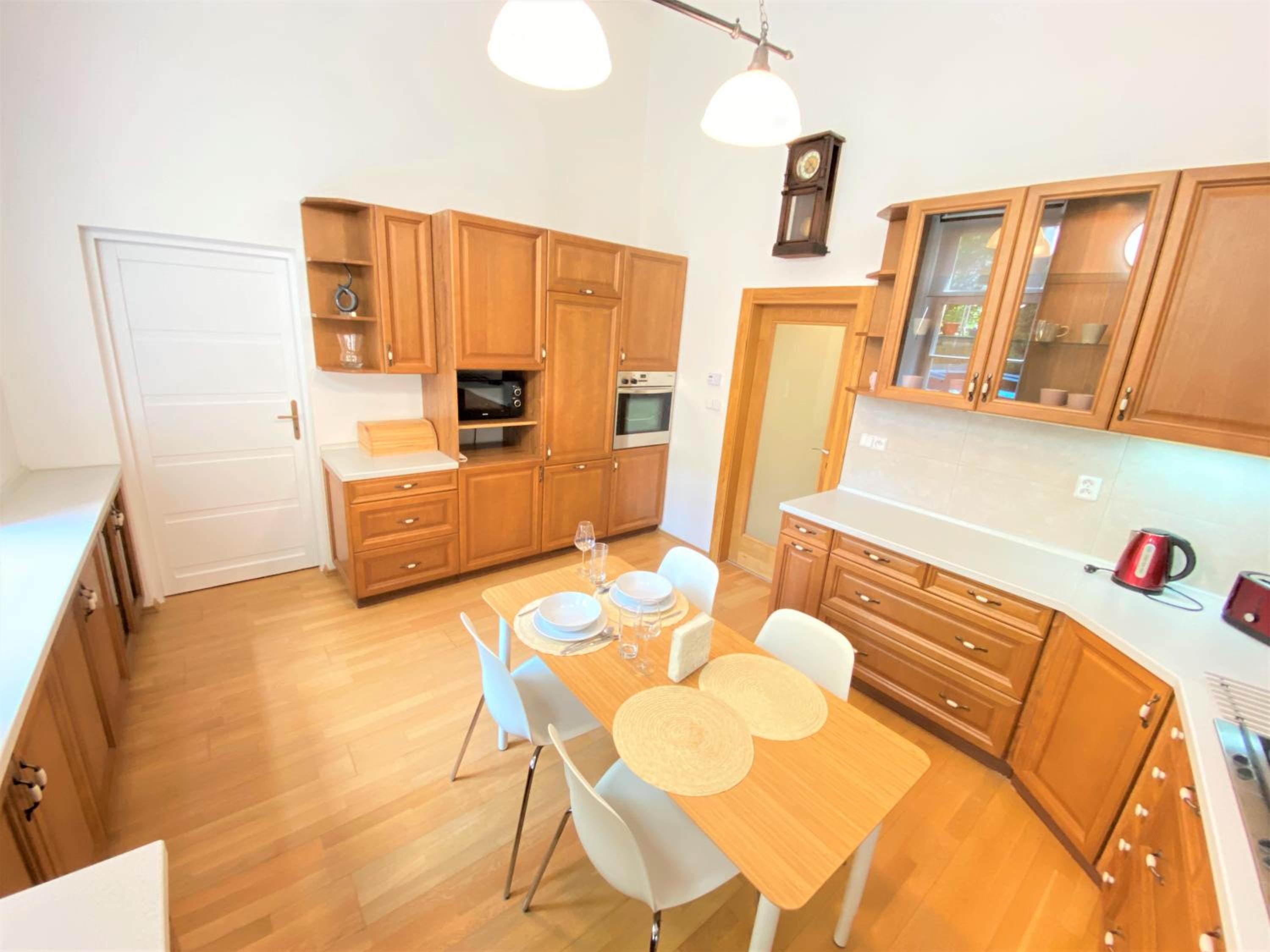 Black Eagle Apartments
