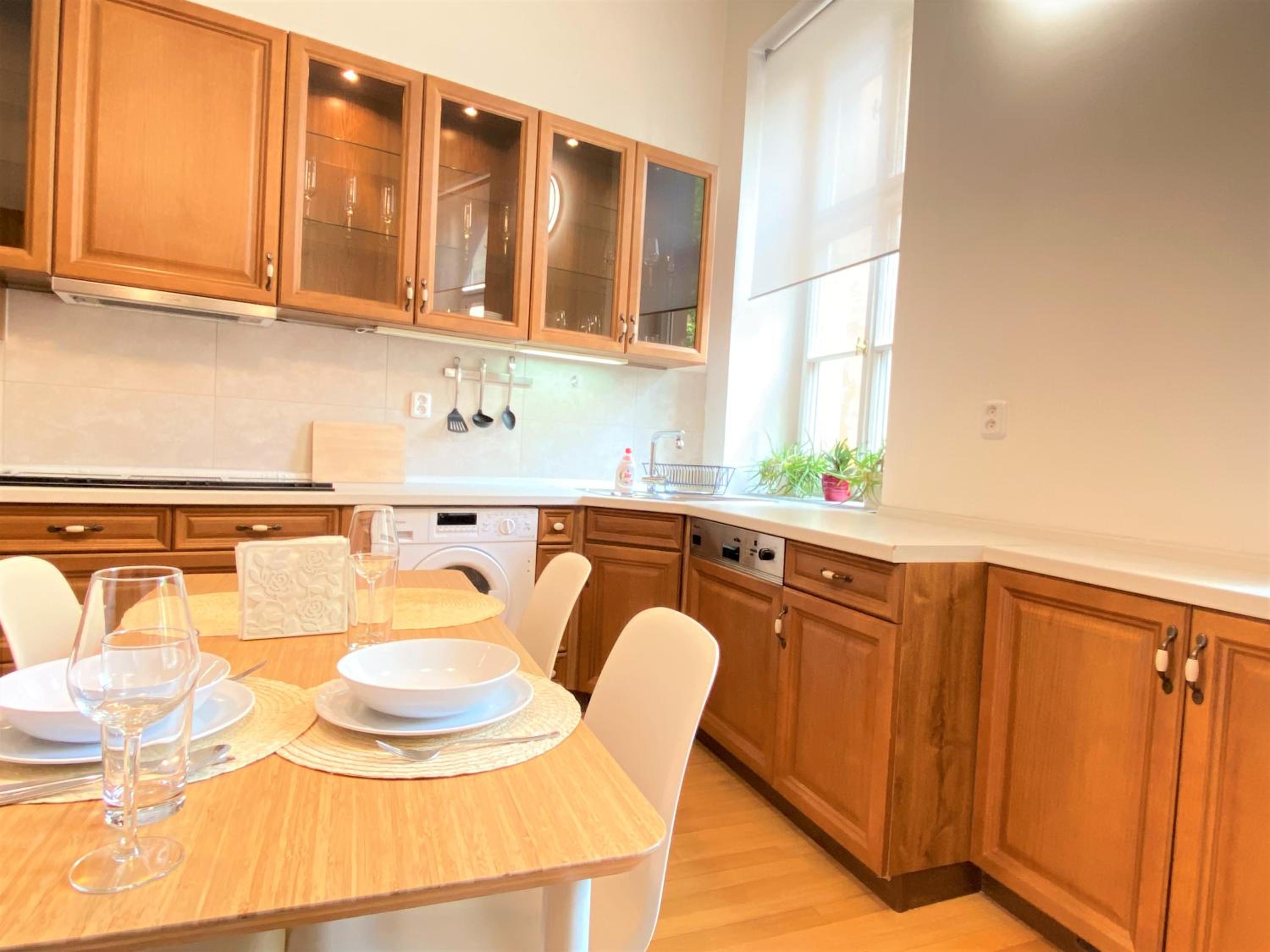 Black Eagle Apartments