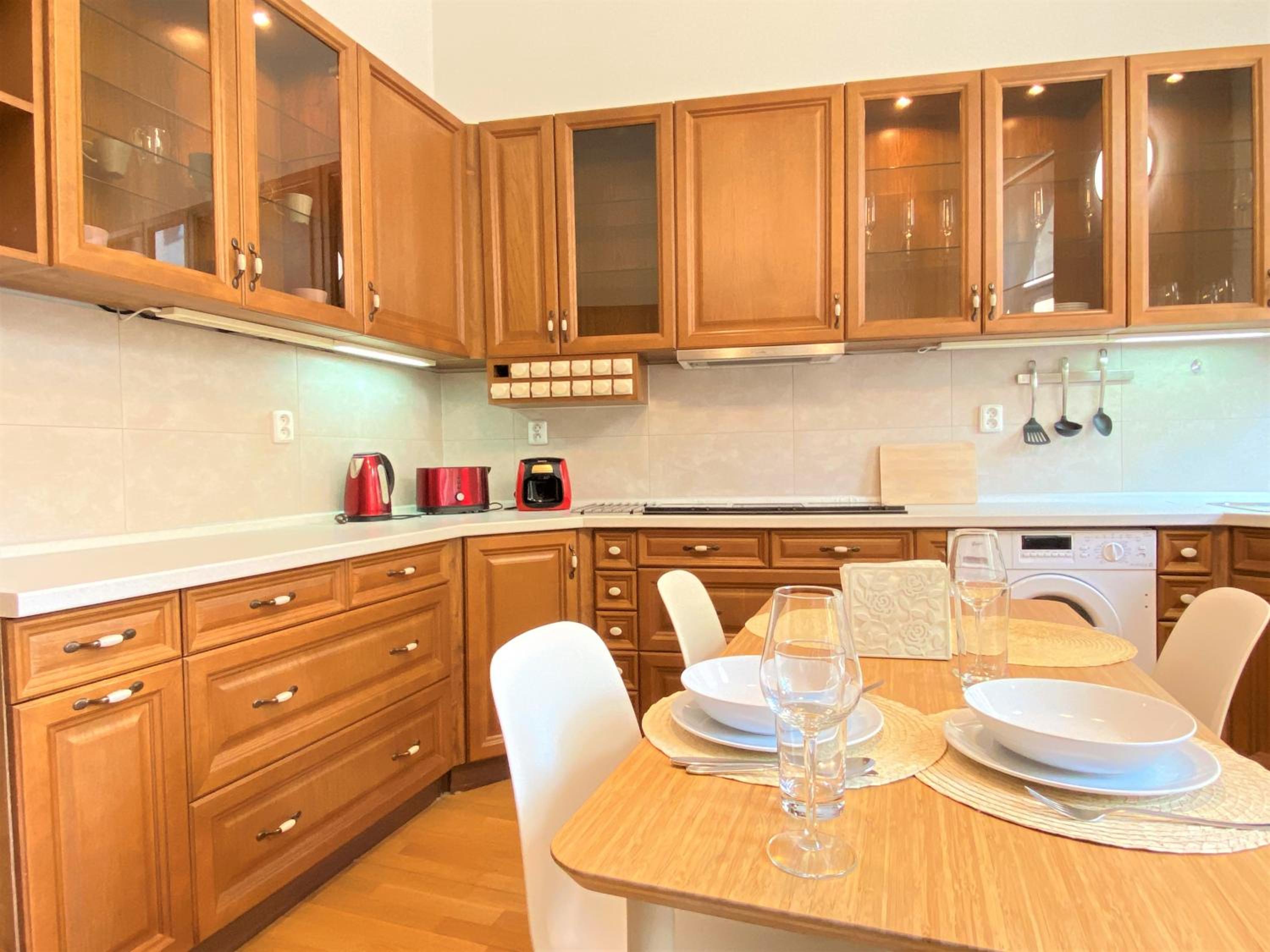 Black Eagle Apartments