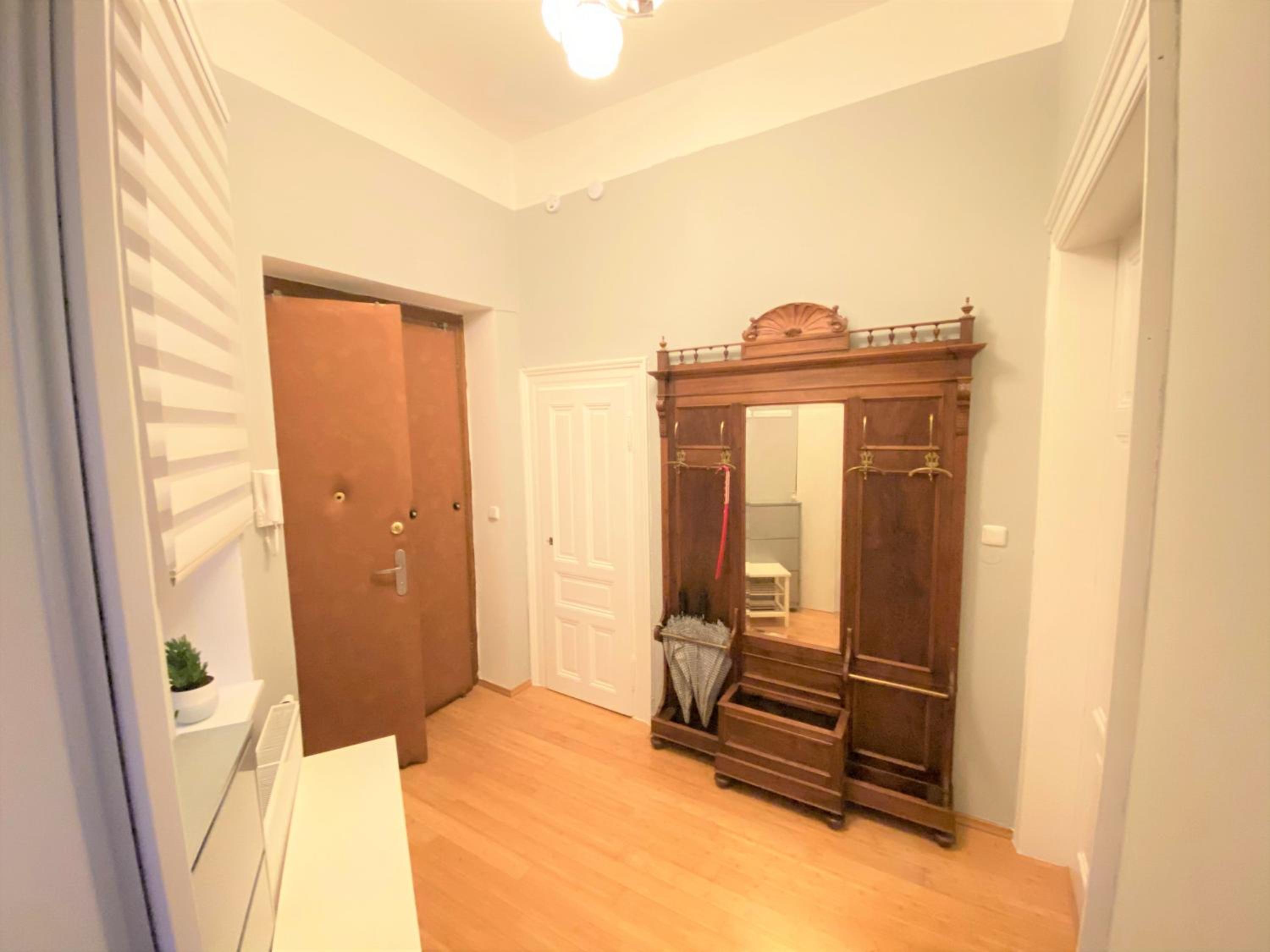 Black Eagle Apartments
