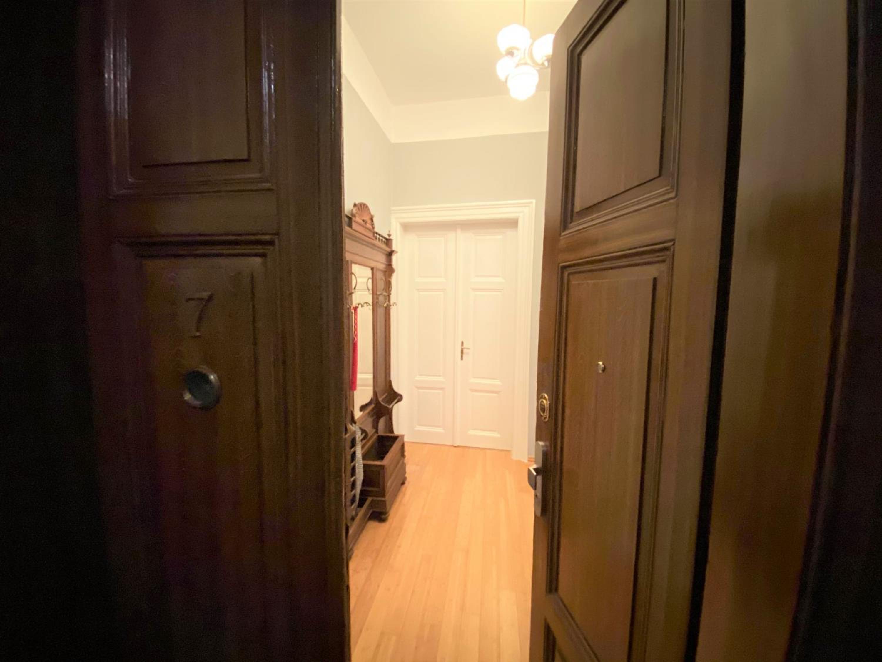 Black Eagle Apartments