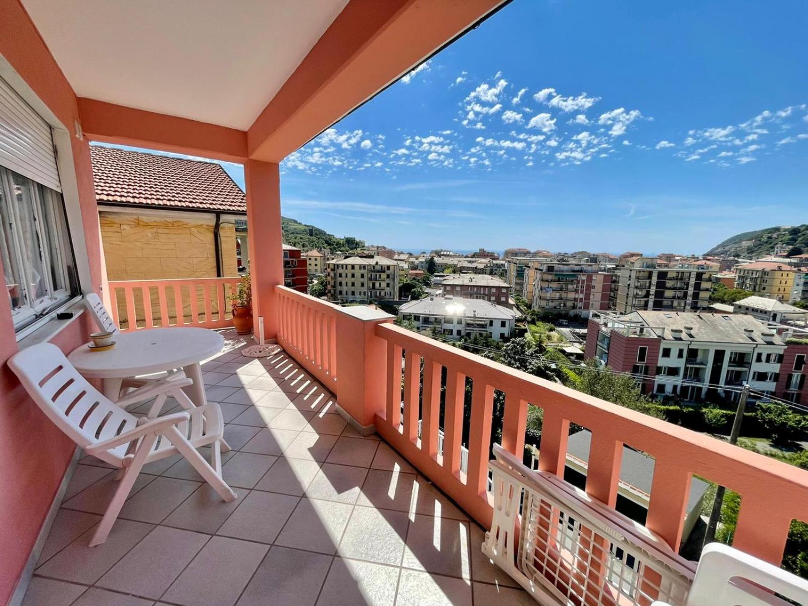 Tilde apartment - Levanto, 5 Terre view 2