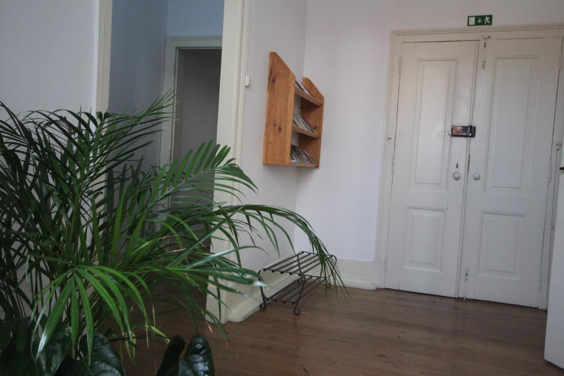 Romantic Chiado 7 -Private small single room with No Outside Window view 5