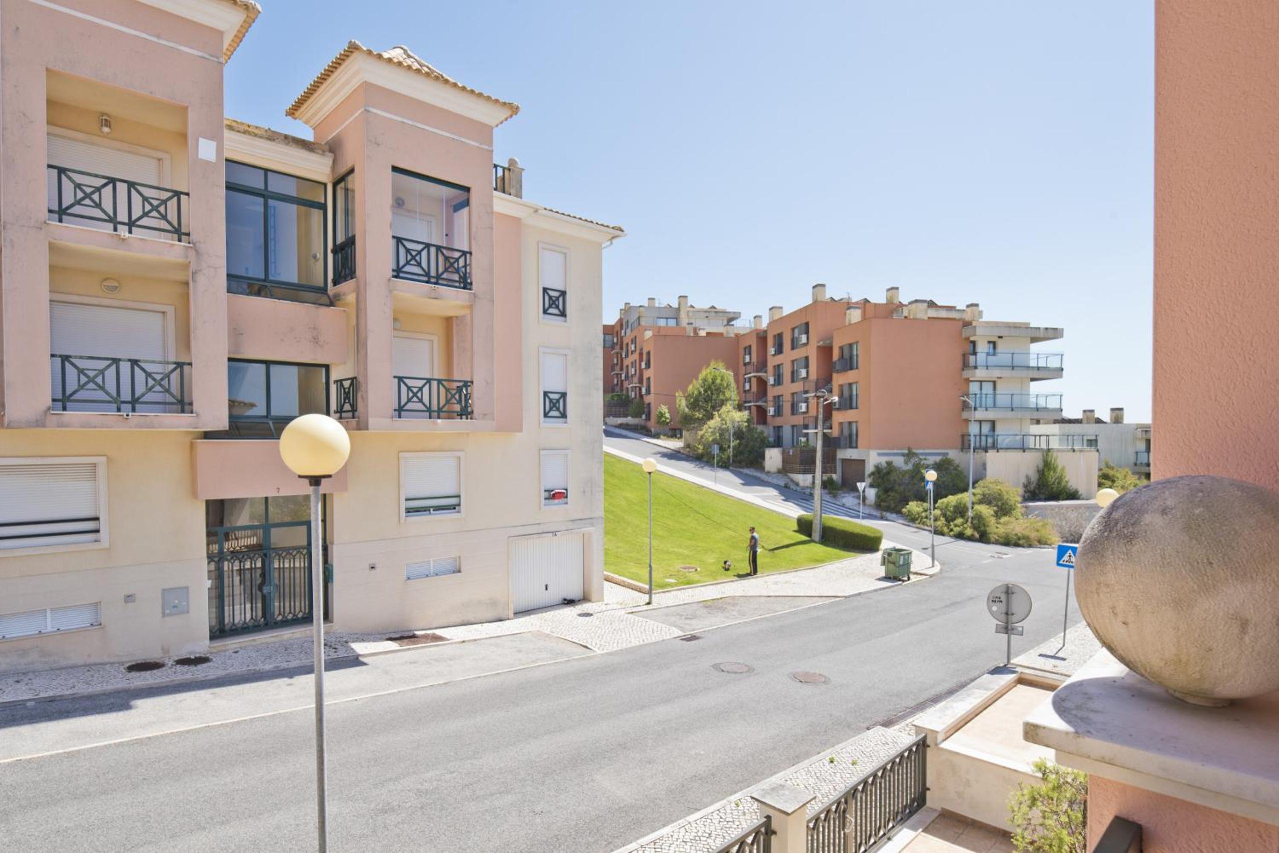 BmyGuest - Sesimbra Sea View Villa view 3