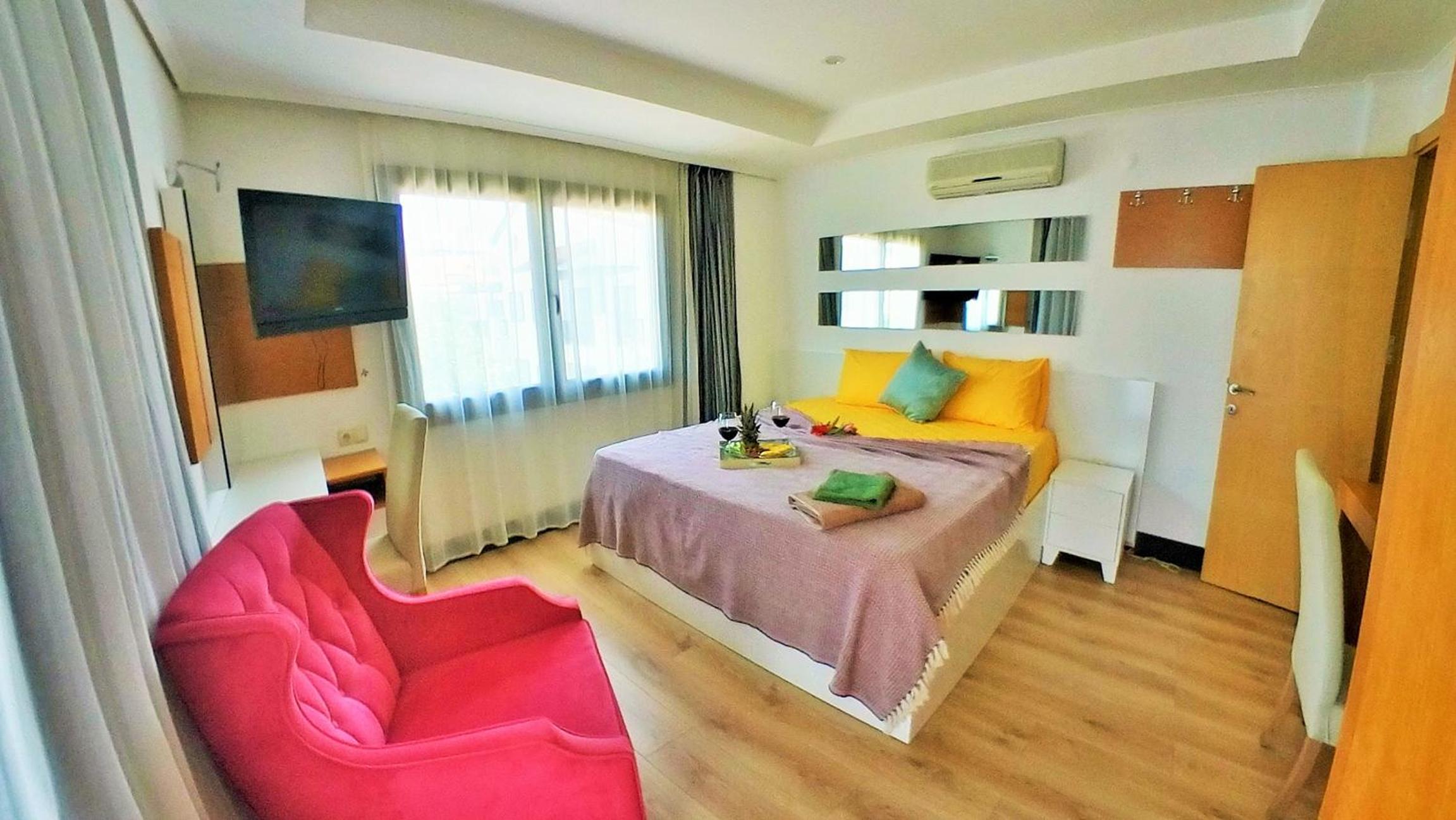 Cozy and Luxury Apartment in Amazing Facility view 2