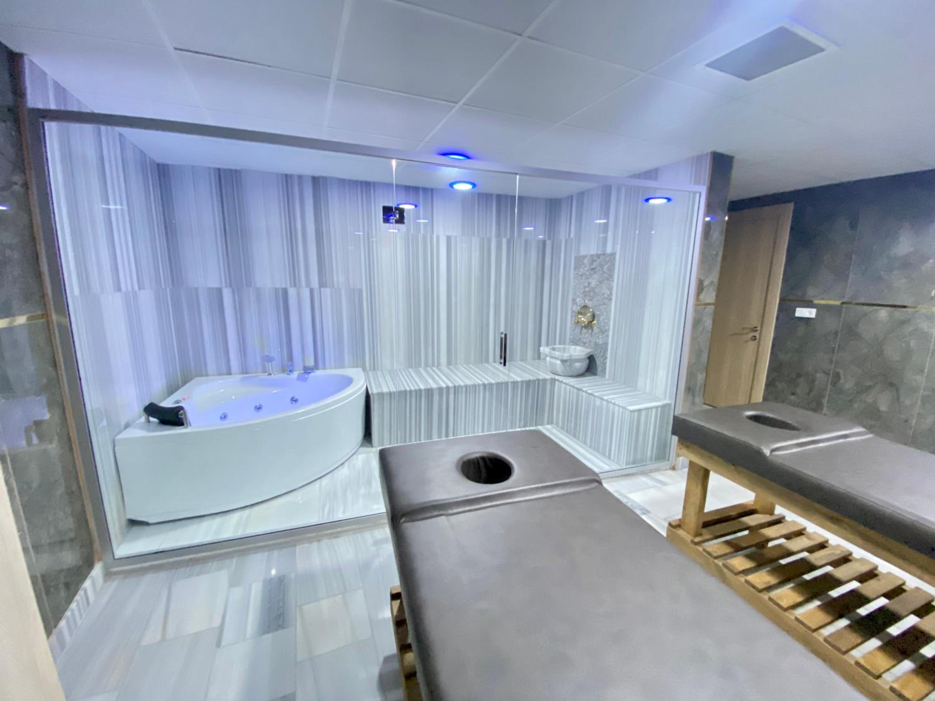 Grand Gulluk Hotel & Spa City Cender Antalya - Image 14