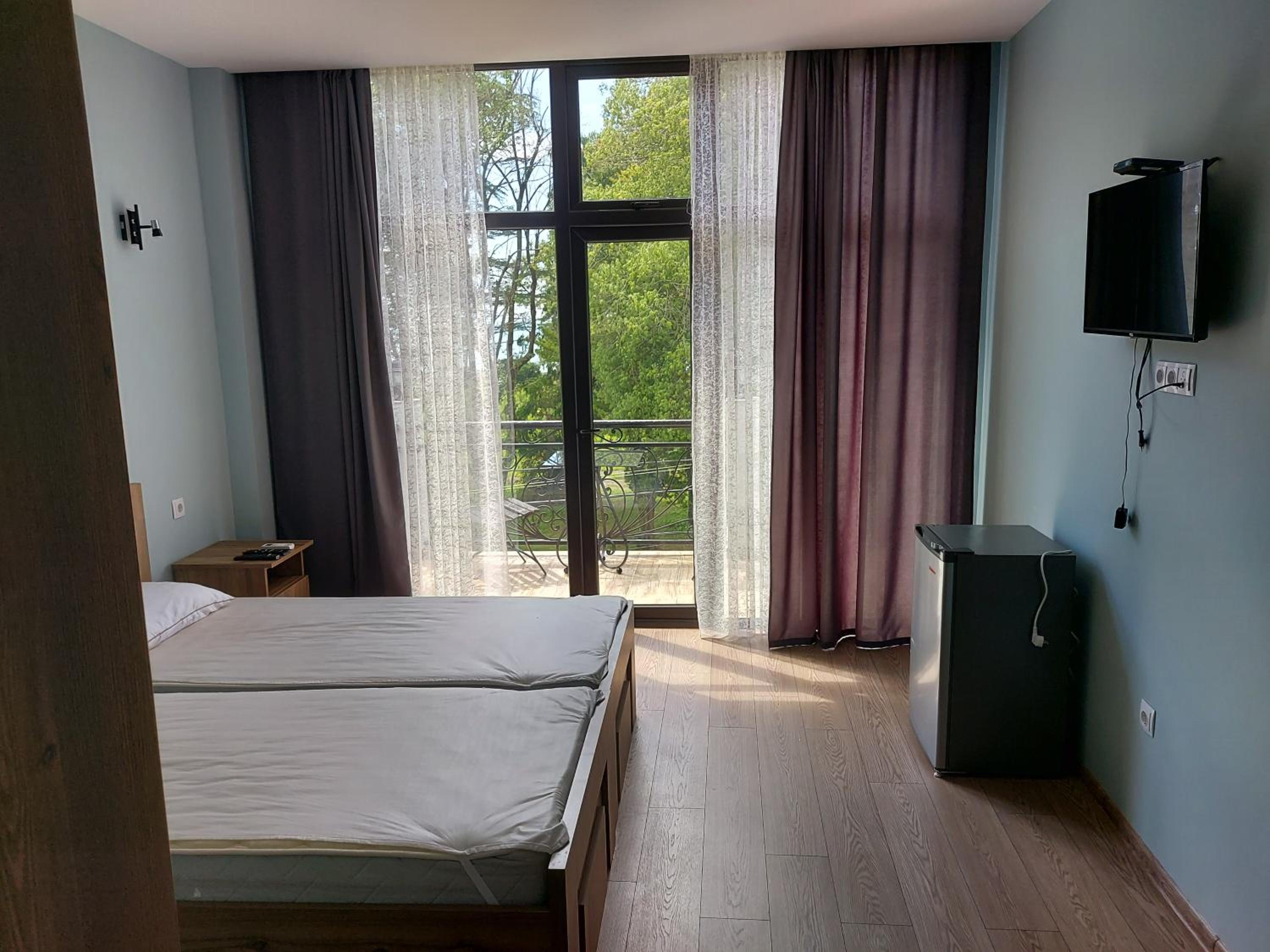 French Hotel