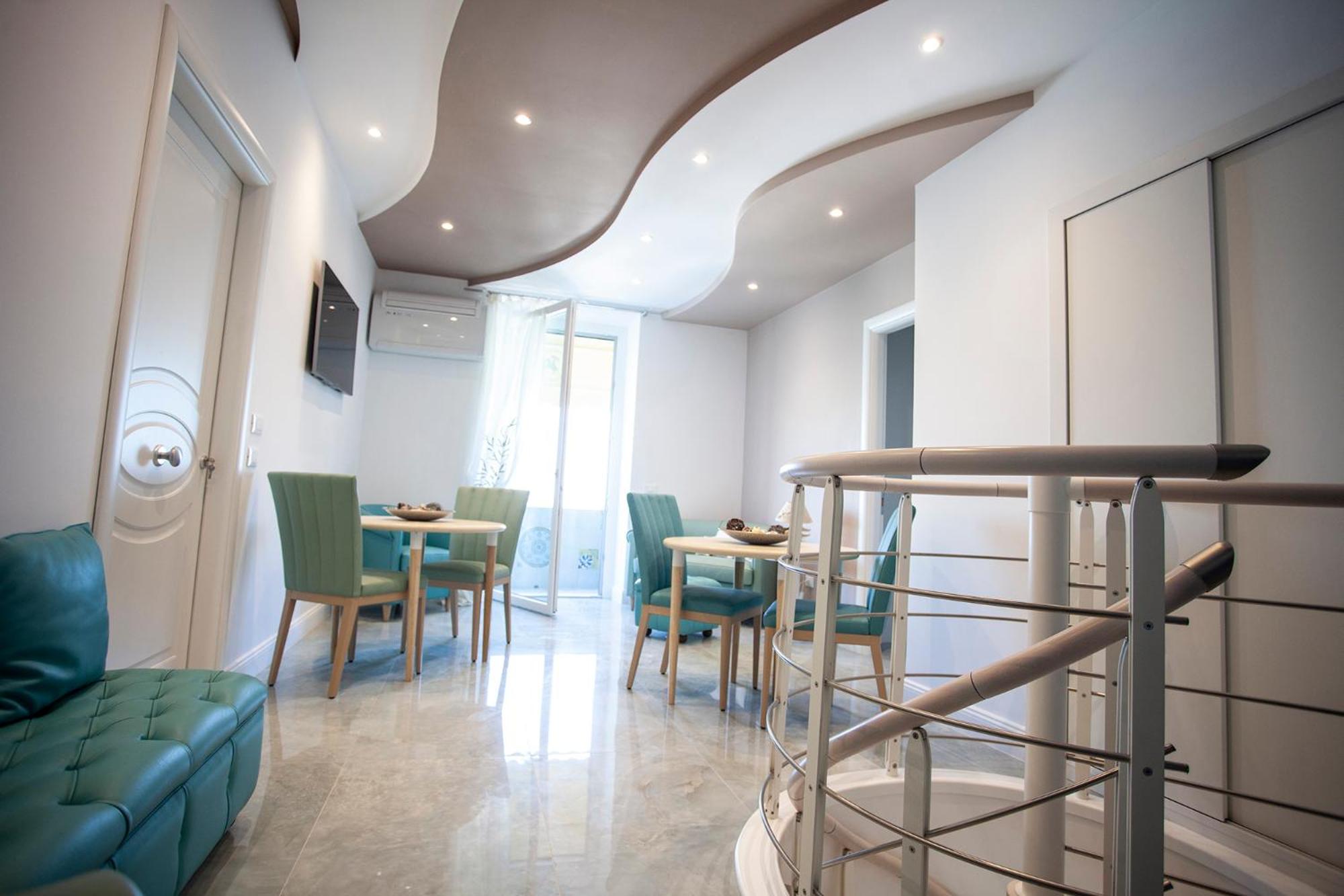 Cavalieri D'Oro Luxury House view 5