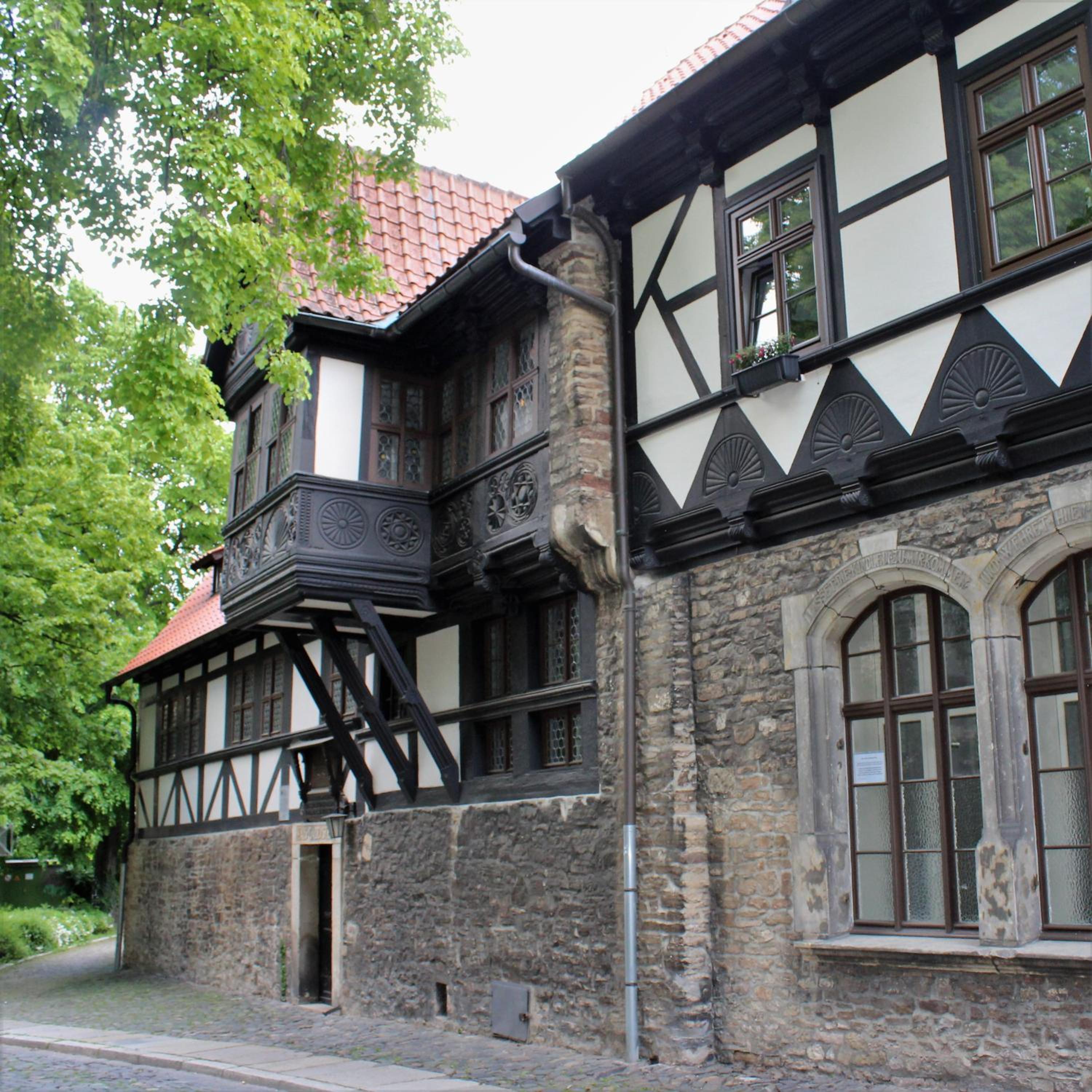 Photo 9